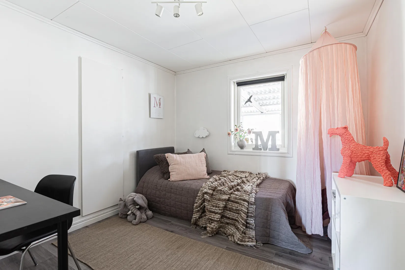 Villa, Närkevägen 9, Gryta, Västerås