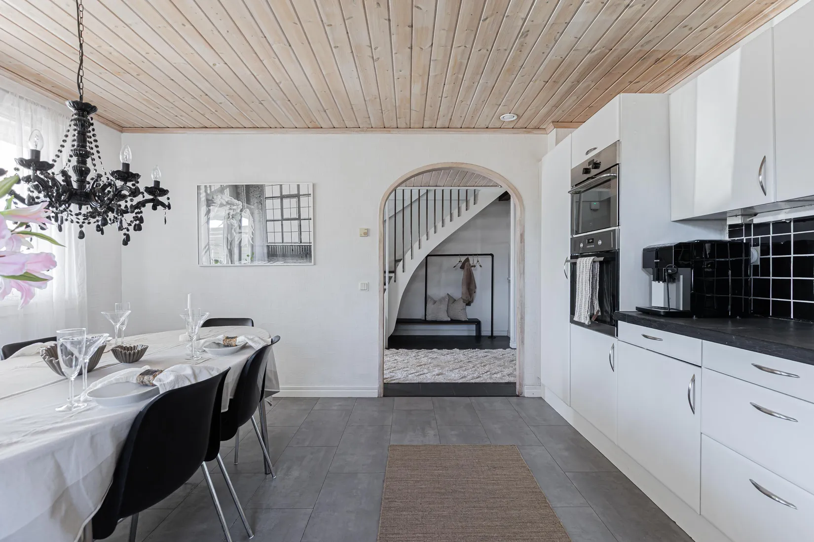 Villa, Närkevägen 9, Gryta, Västerås