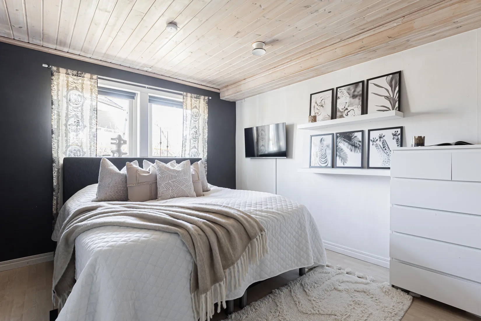 Villa, Närkevägen 9, Gryta, Västerås