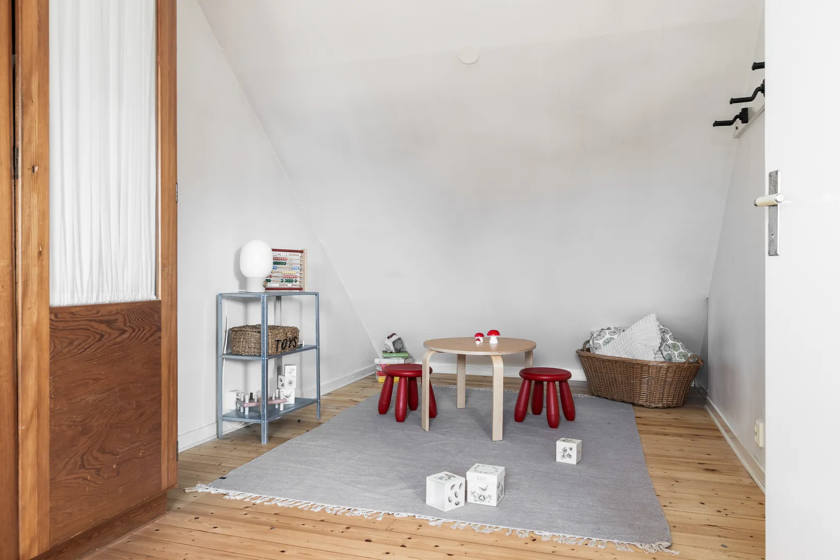 Villa, Radhus, Nedre solstensvägen 4B, Mölnlycke - Solsten, Härryda
