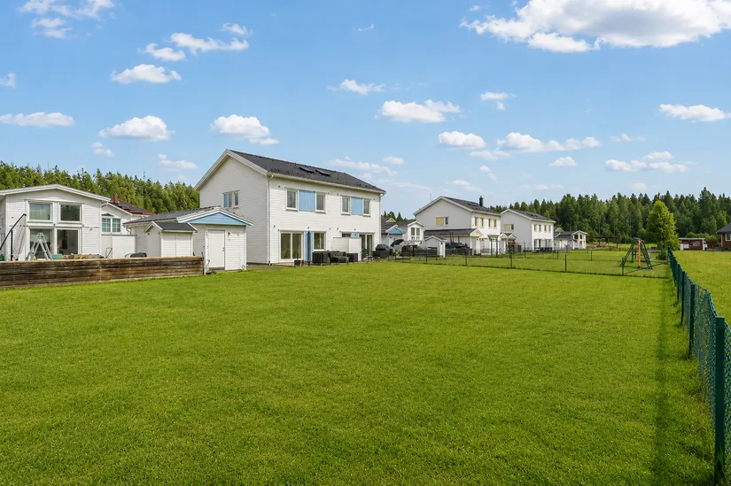 Bostadsrätt, Radhus, Solhagen 5B, Kolartorp, Haninge