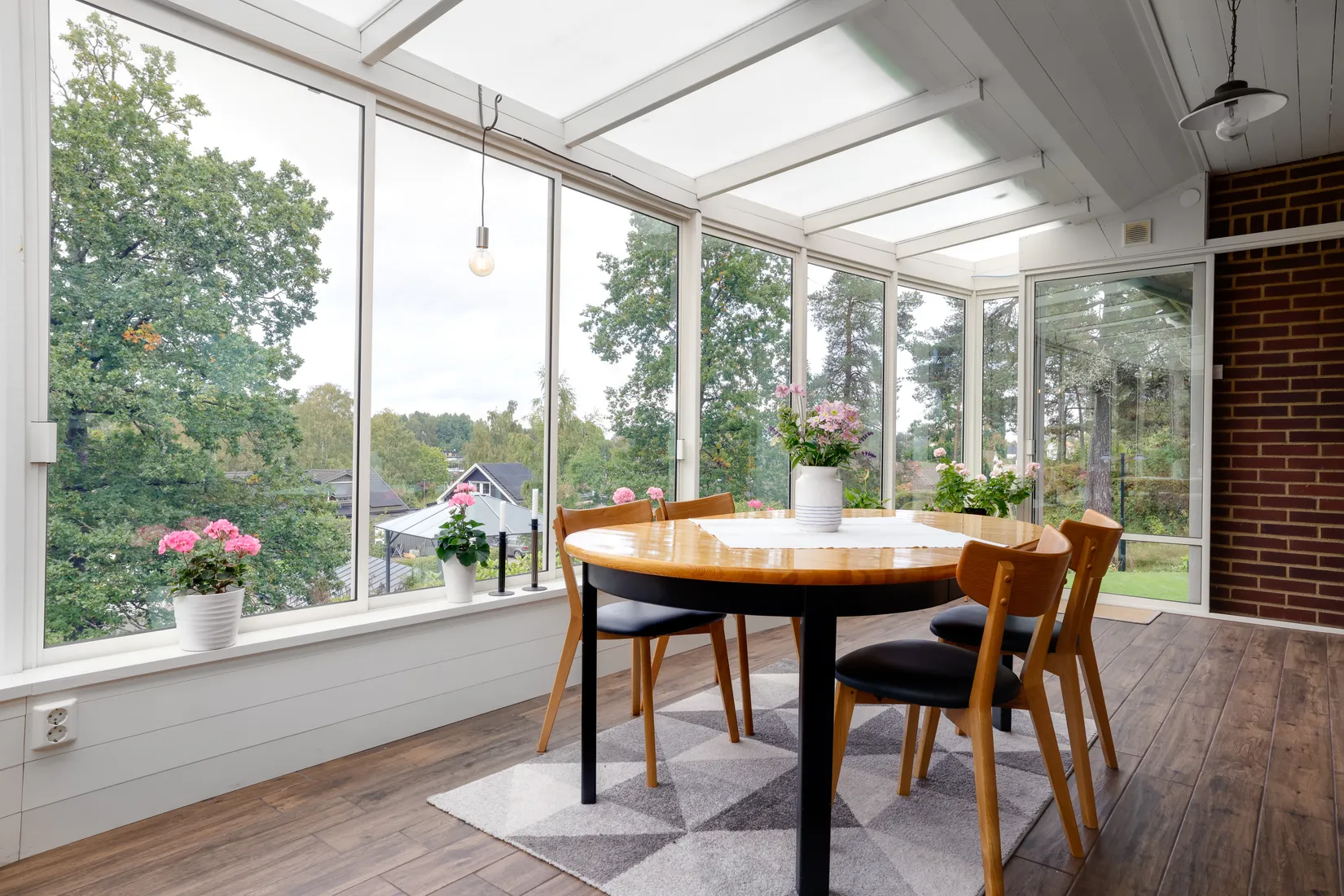 Villa, Hagtorpsvägen 11, Nastaberg, Örebro