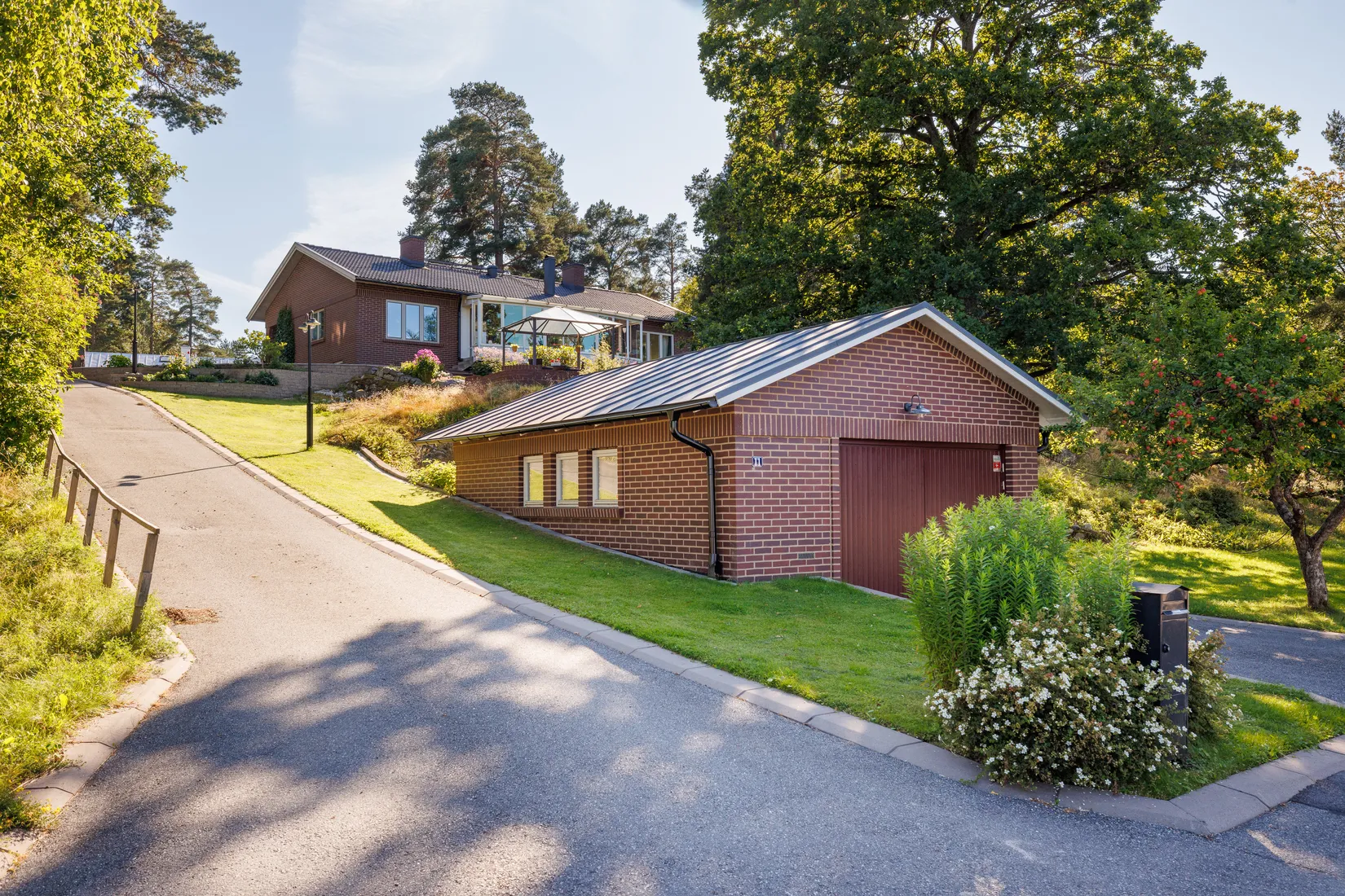 Villa, Hagtorpsvägen 11, Nastaberg, Örebro