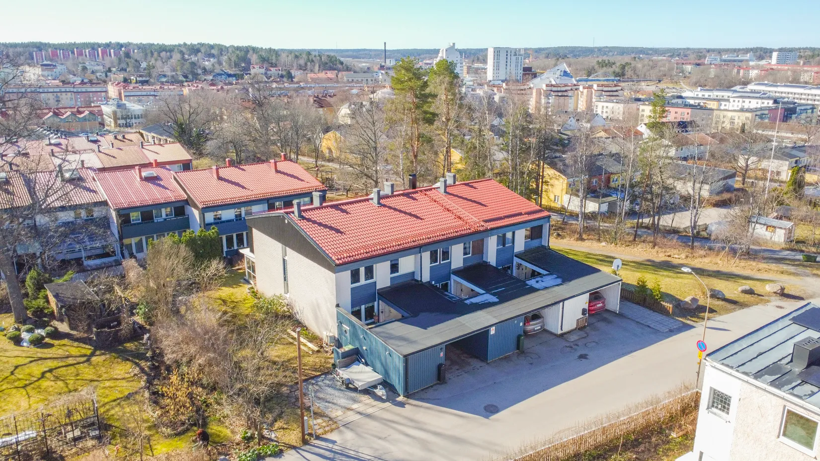 Radhus, Envägen 19, Centrala Väsby, Upplands Väsby