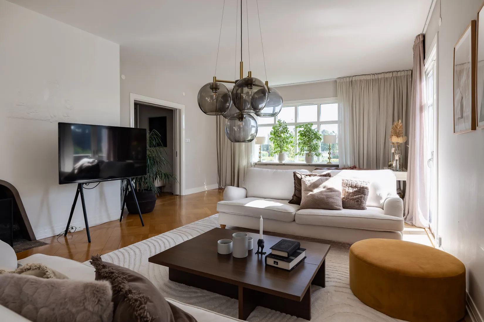Villa, Järnvägsgatan 11, Kumla