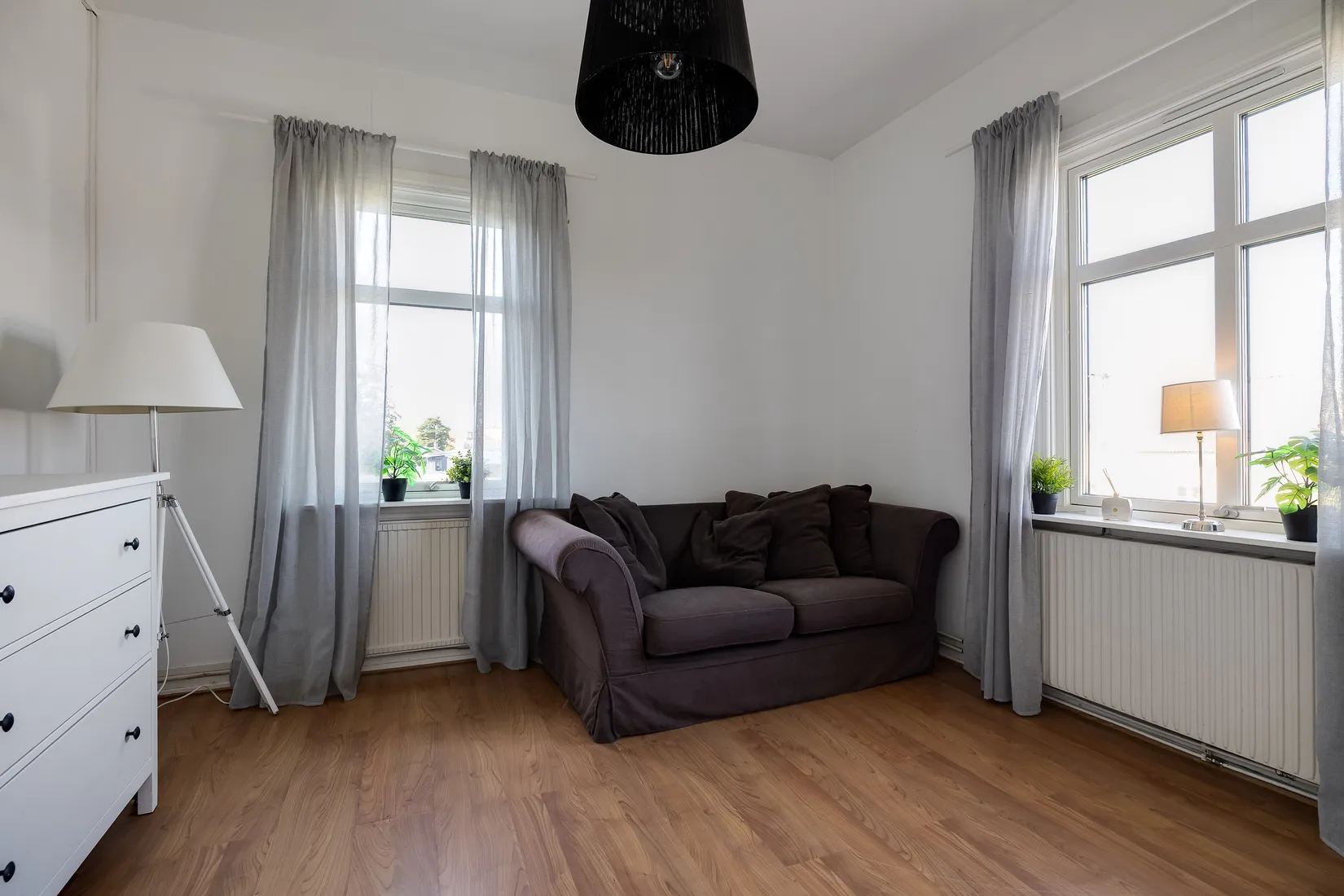 Villa, Järnvägsgatan 11, Kumla