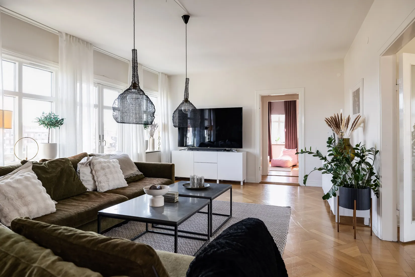 Villa, Järnvägsgatan 11, Kumla