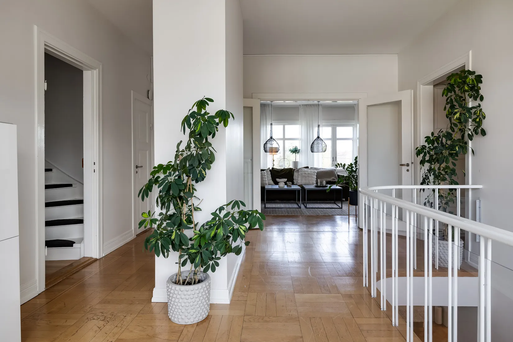 Villa, Järnvägsgatan 11, Kumla
