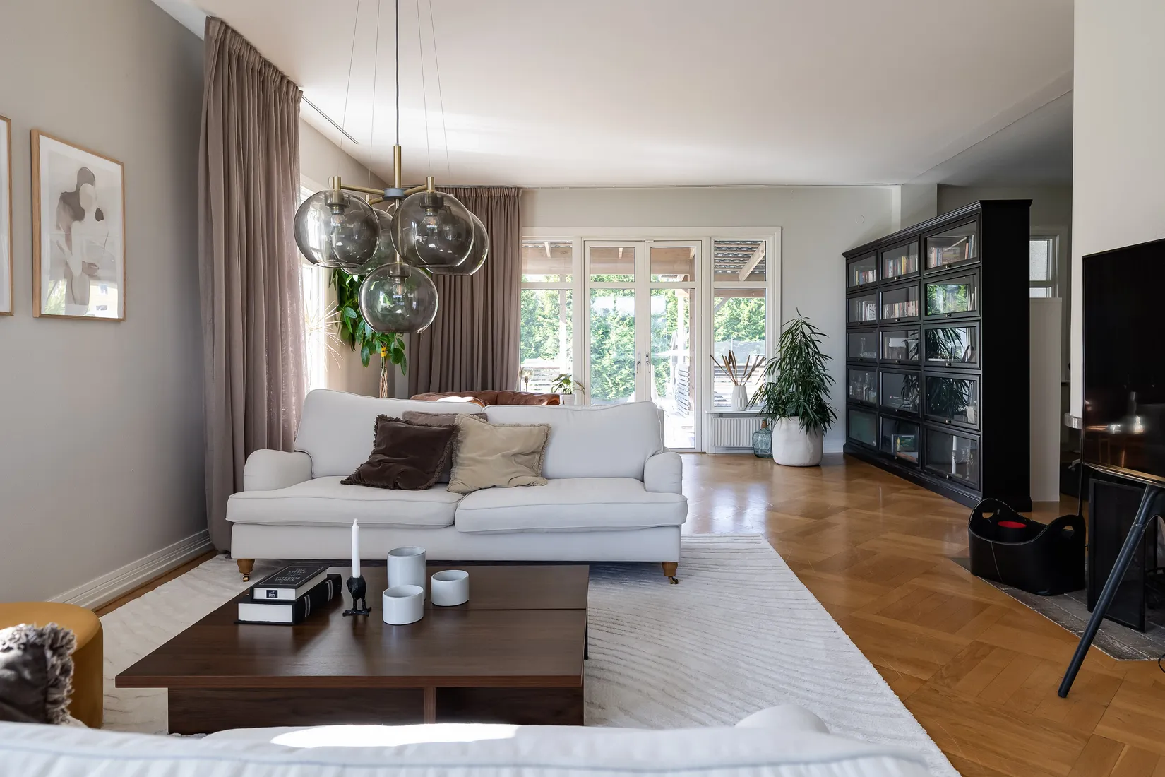 Villa, Järnvägsgatan 11, Kumla