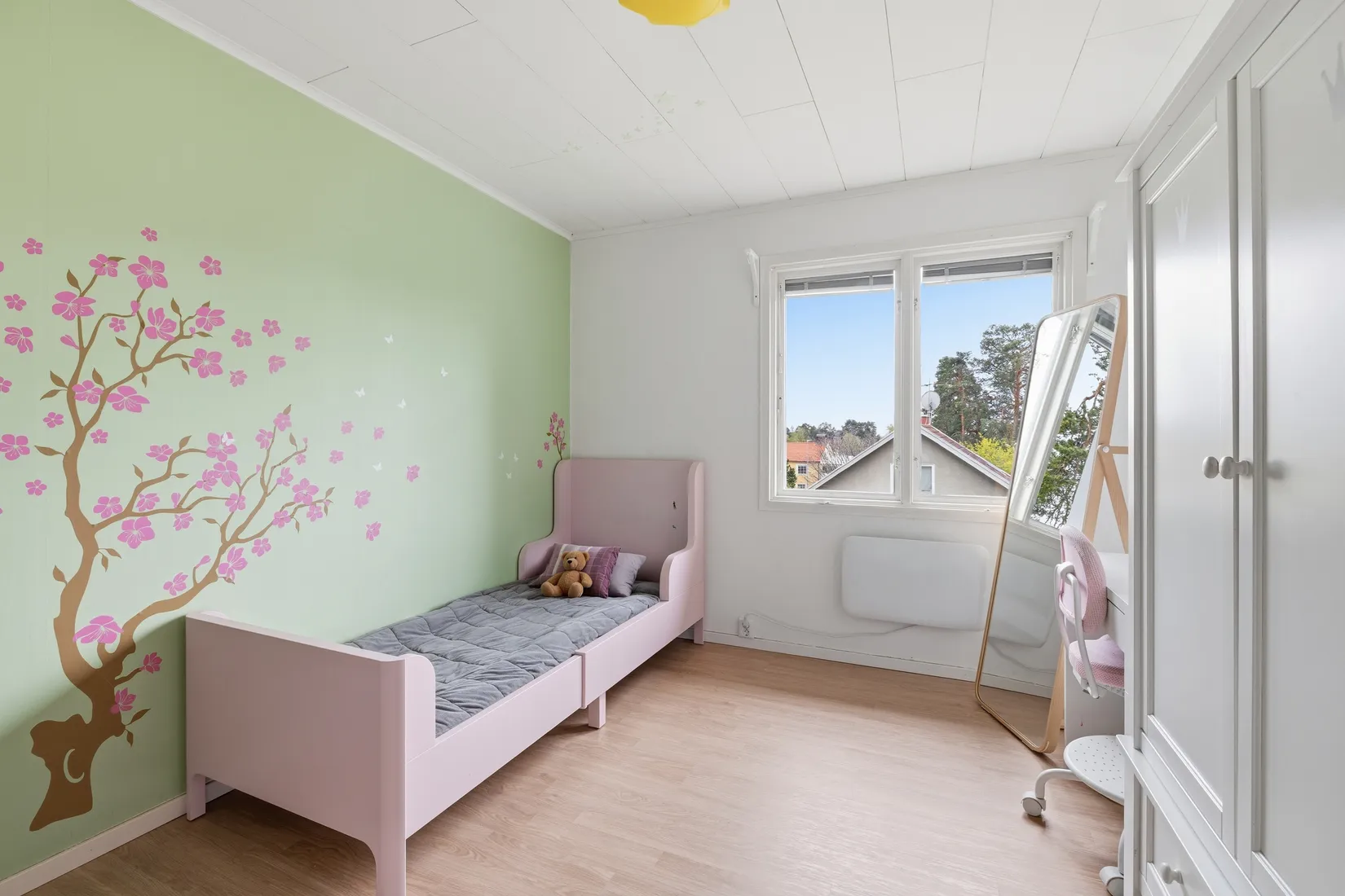 Villa, Dragonvägen 5, Rotebro, Sollentuna