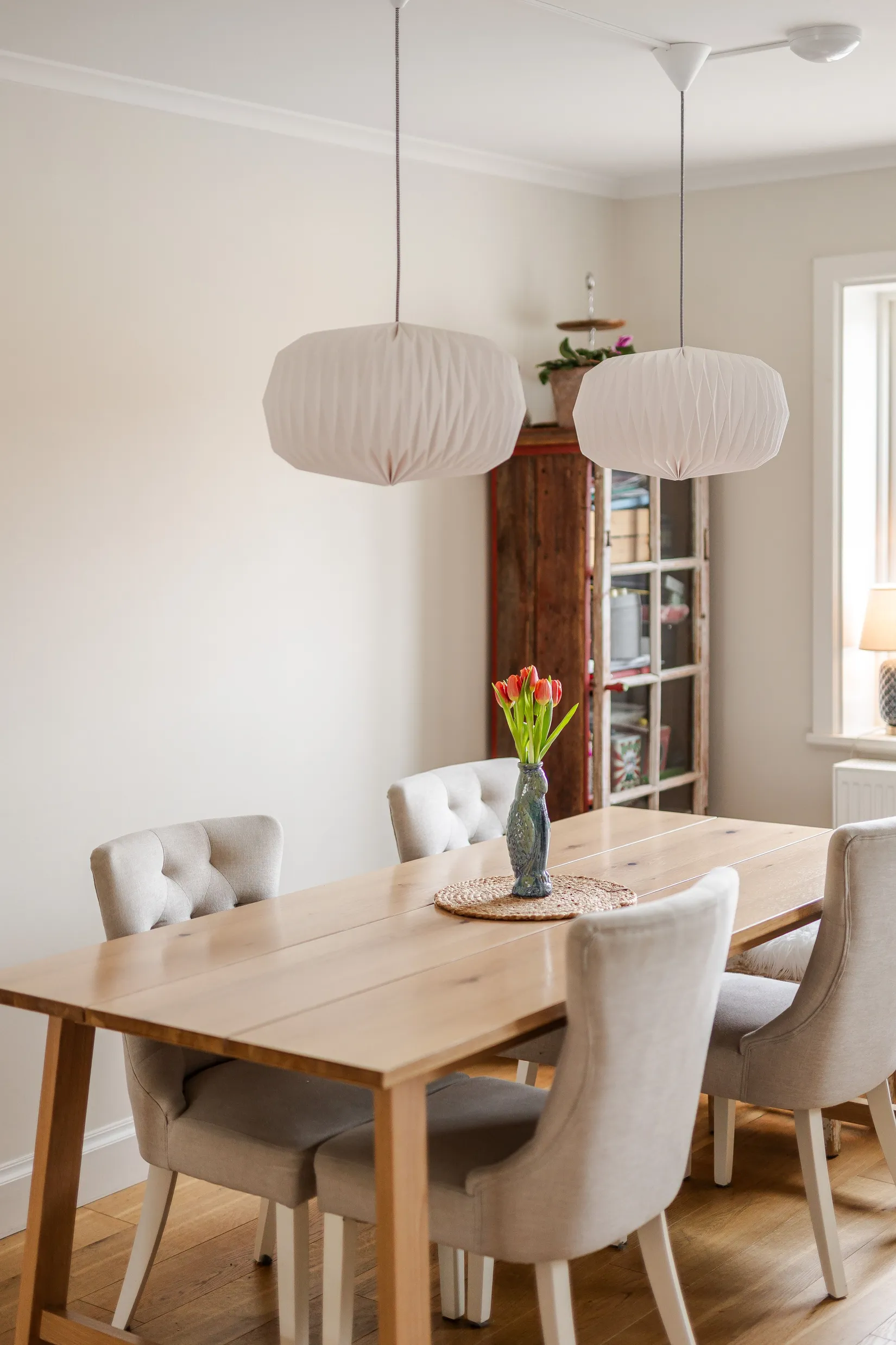 Radhus, Kärnbogatan 8F, Centrala Mariefred, Strängnäs