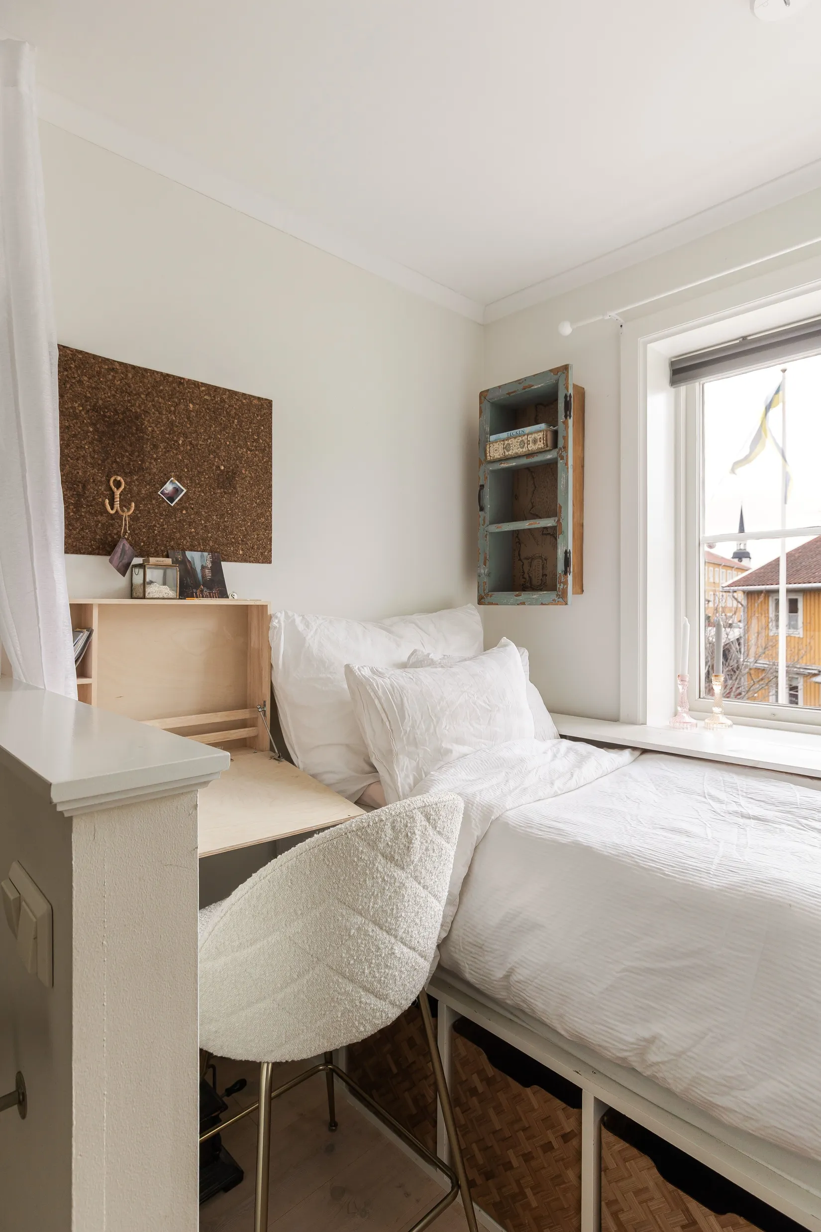 Radhus, Kärnbogatan 8F, Centrala Mariefred, Strängnäs