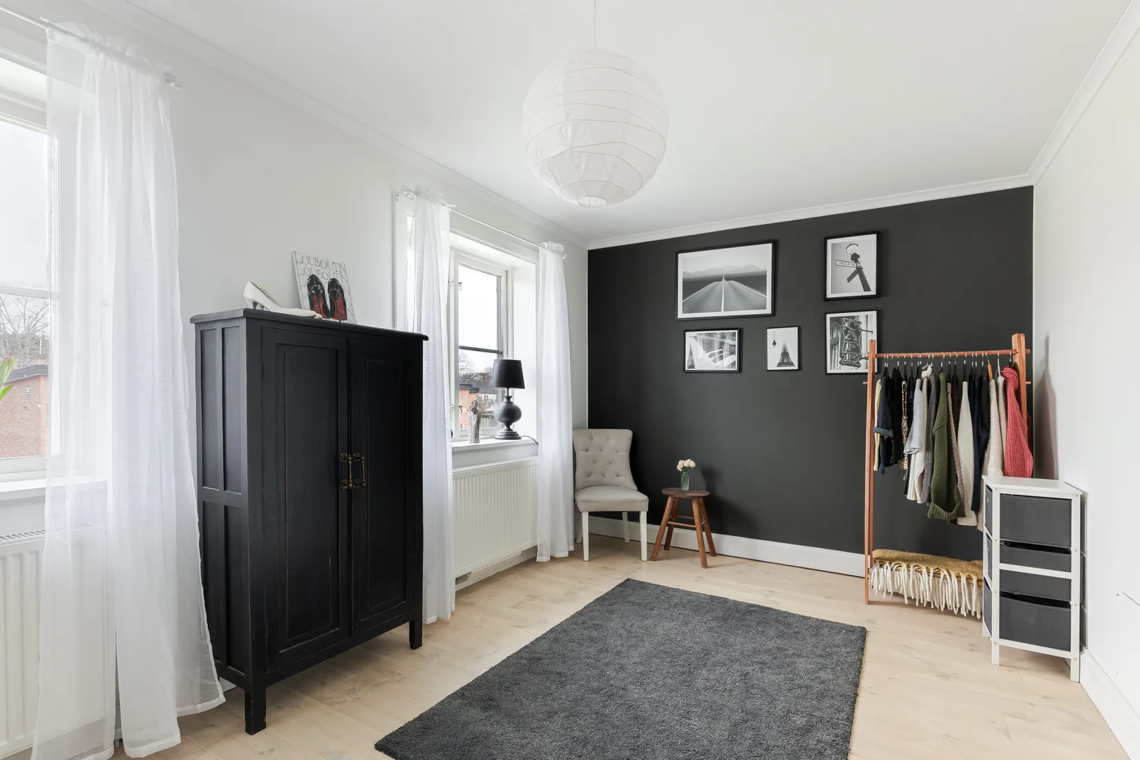 Radhus, Kärnbogatan 8F, Centrala Mariefred, Strängnäs