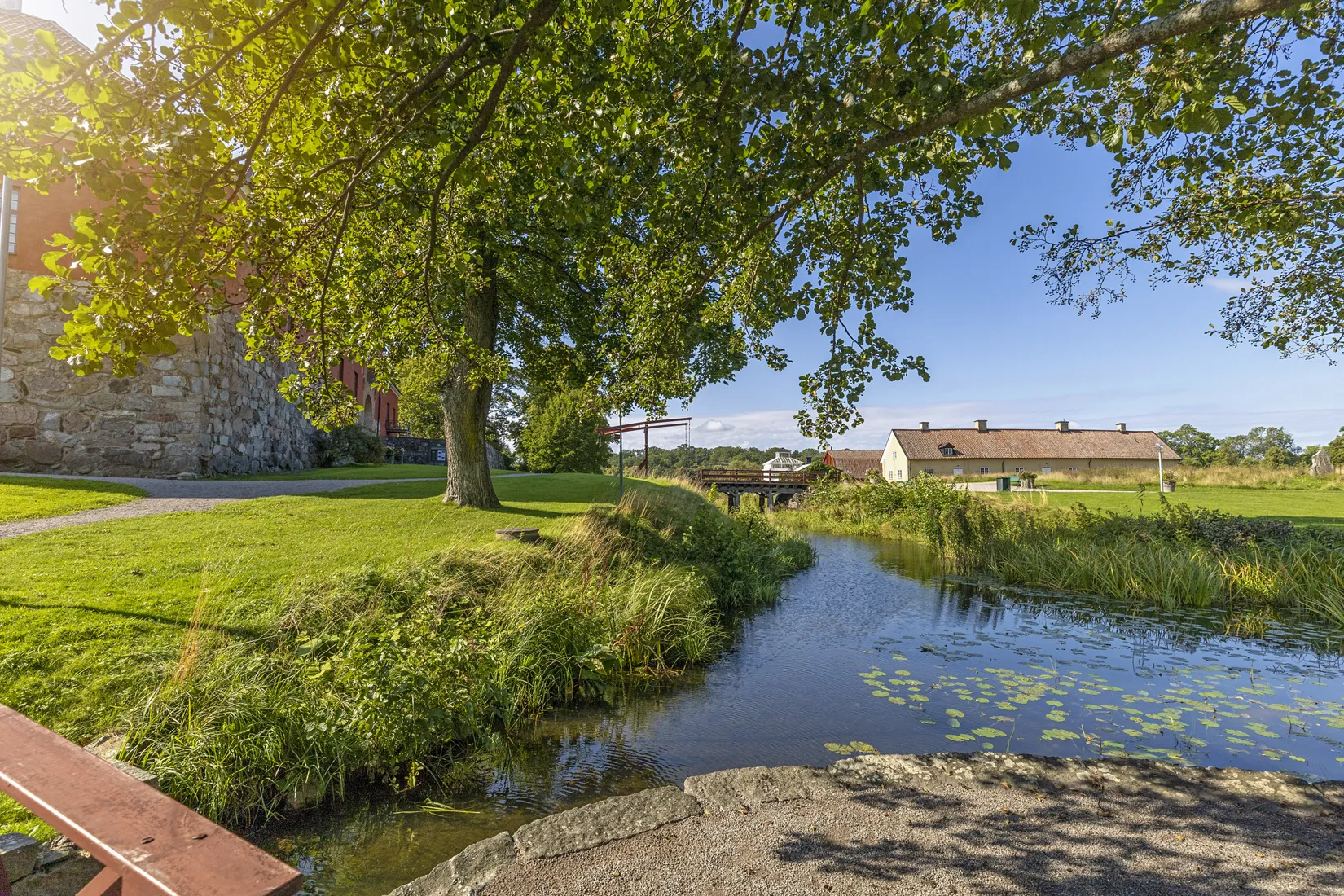 Radhus, Kärnbogatan 8F, Centrala Mariefred, Strängnäs