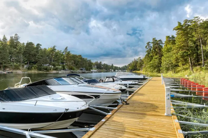 Bostadsrätt, Radhus, Åbroddsvägen 37A, Kummelnäs, Nacka