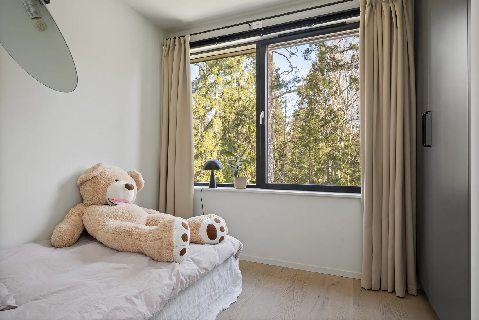 Bostadsrätt, Radhus, Åbroddsvägen 37A, Kummelnäs, Nacka