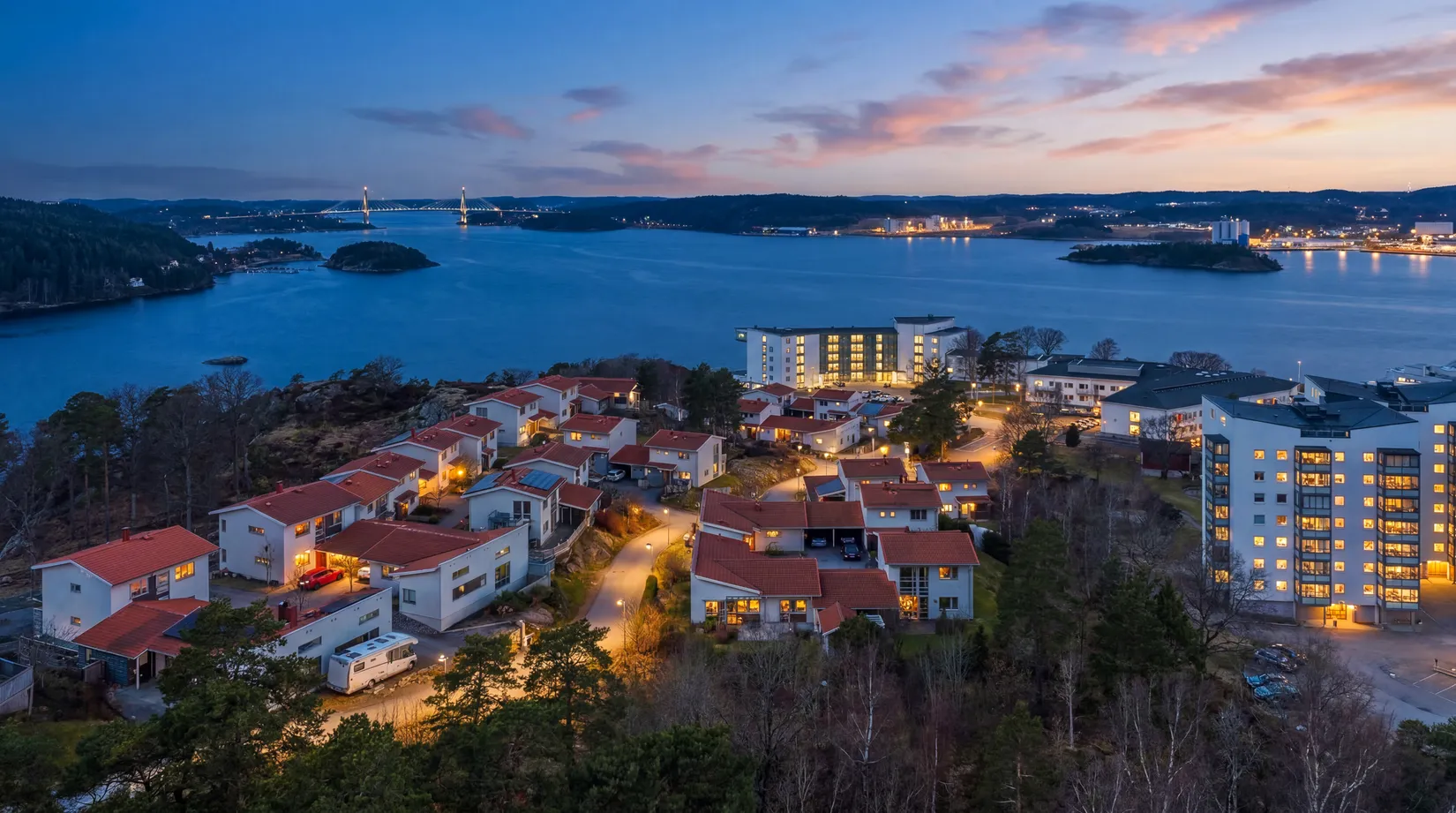 Villa, Nordens väg 25, Bohusgården, Uddevalla