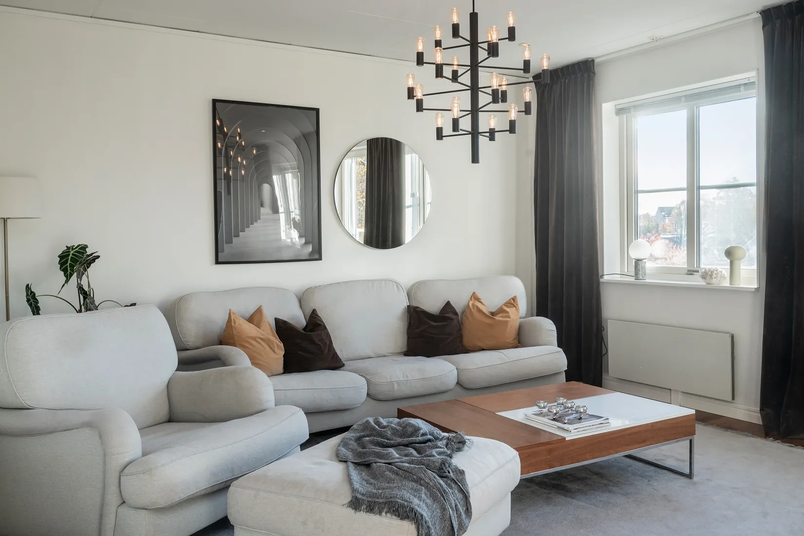 Villa, Radhus, Myrängsvägen 127, Huddinge