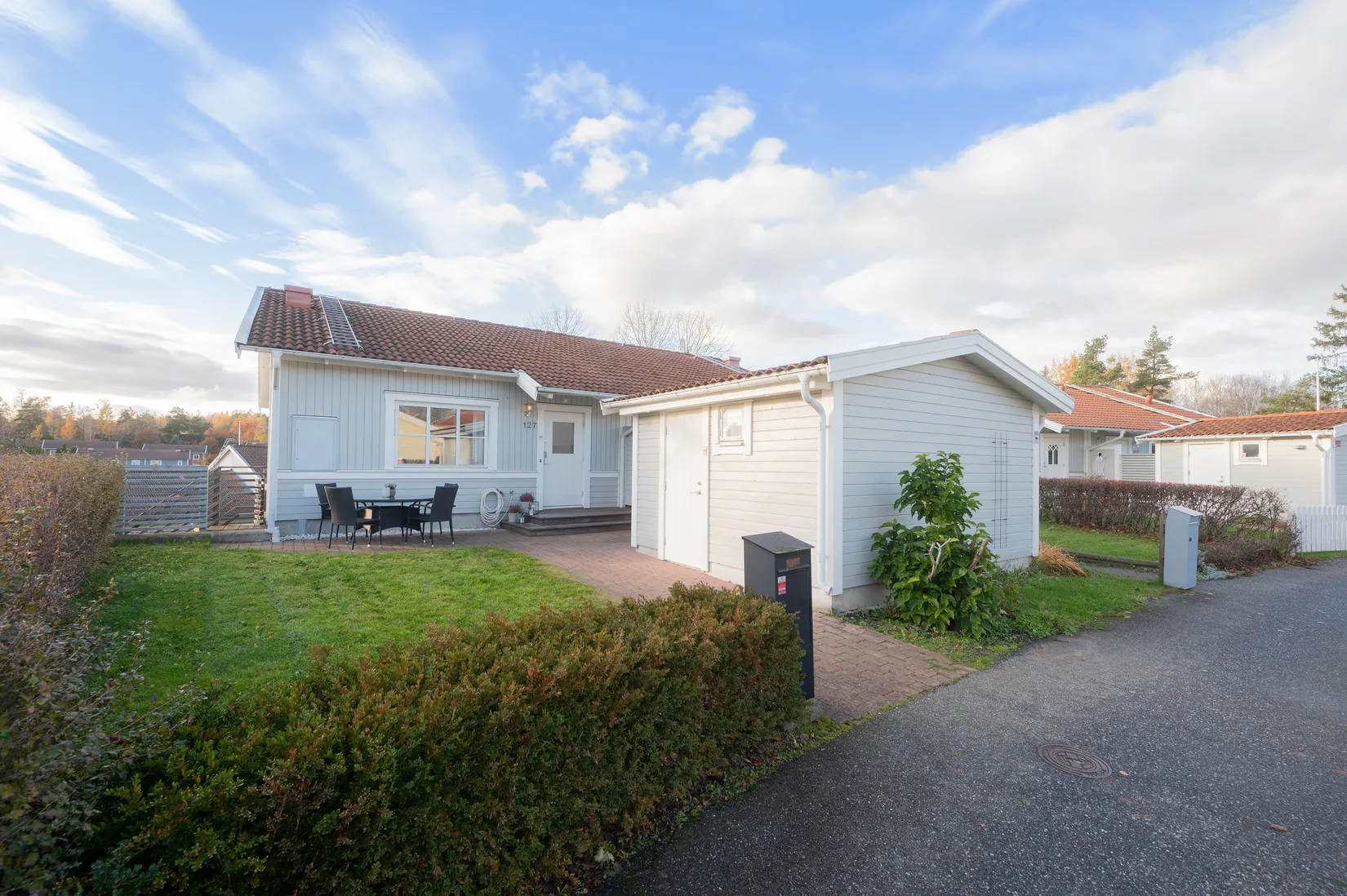 Villa, Radhus, Myrängsvägen 127, Huddinge