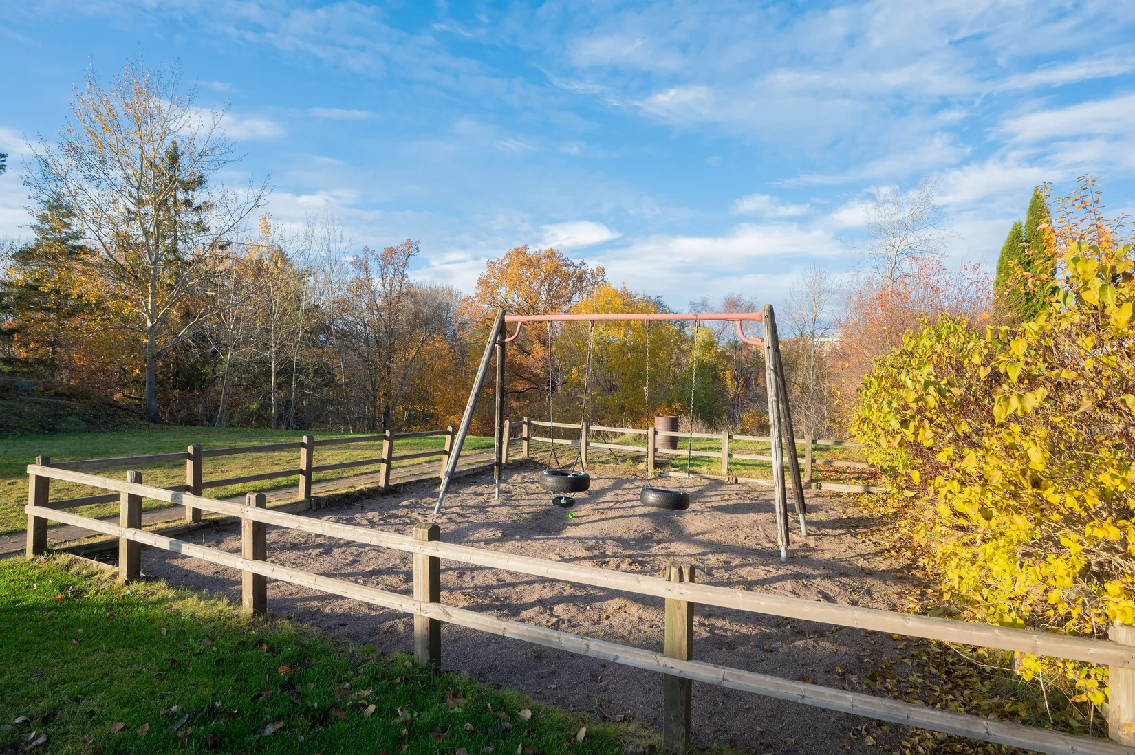 Villa, Radhus, Myrängsvägen 127, Huddinge