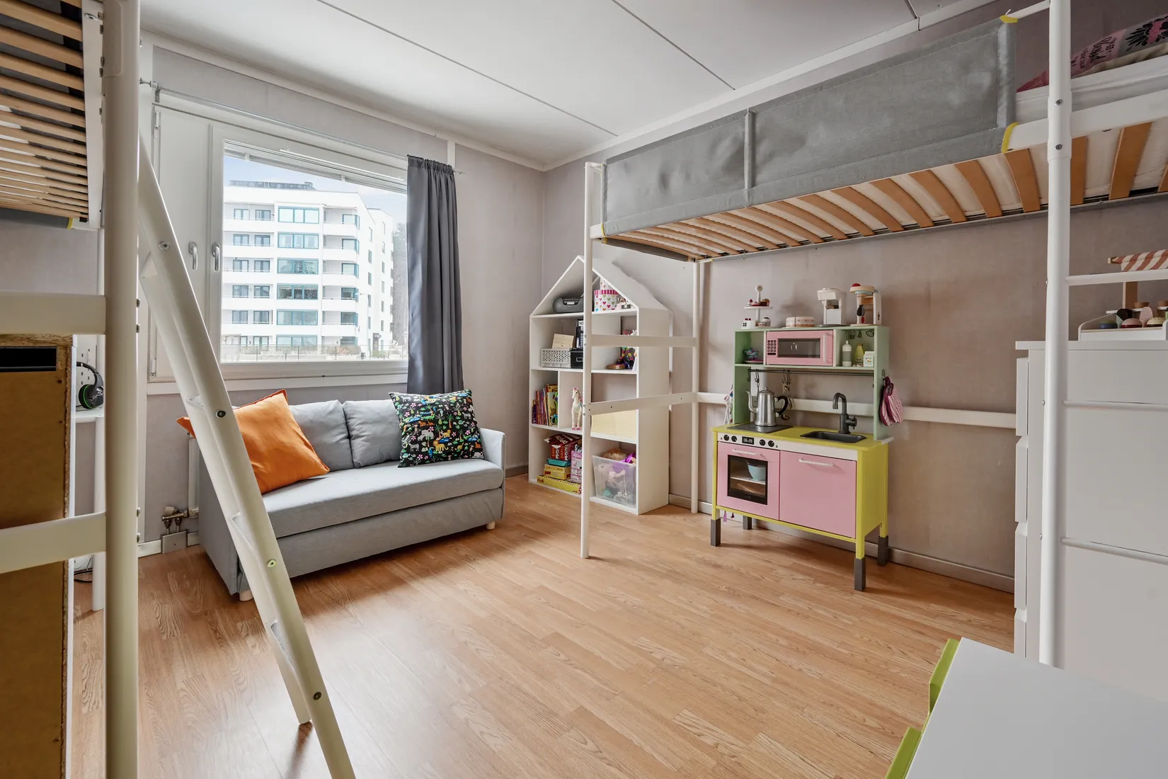 Bostadsrätt, Holmvägen 30, Centralt, Upplands Väsby