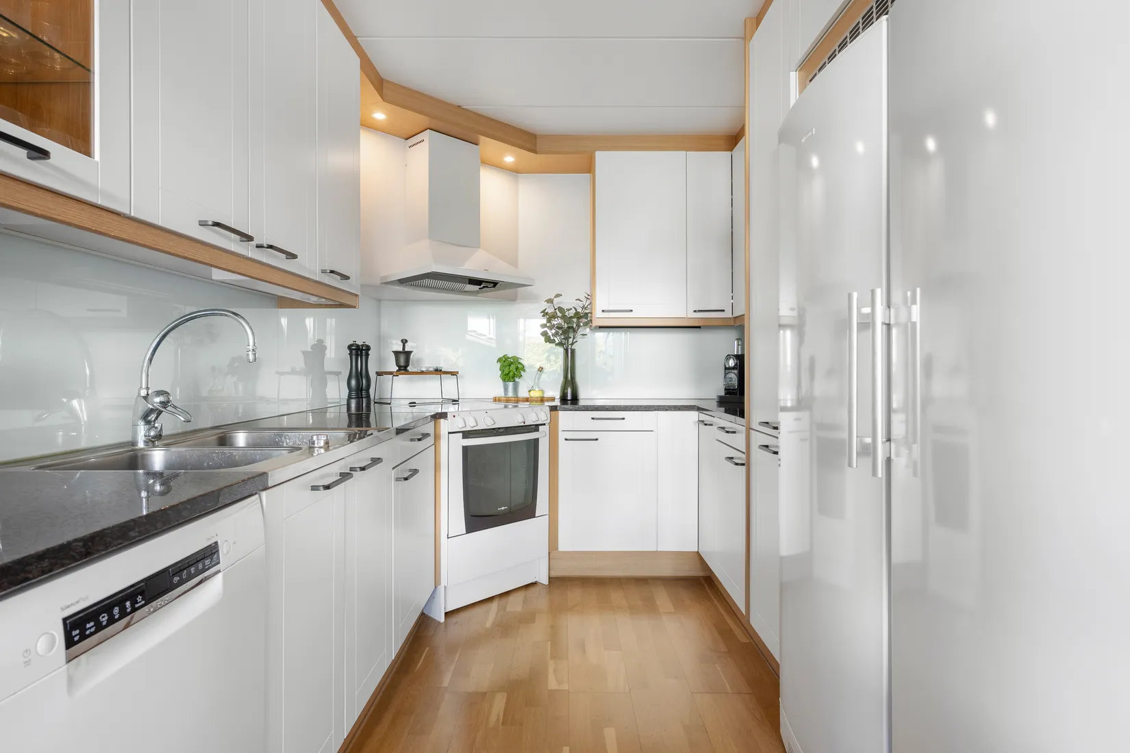 Villa, Radhus, Skattegårdsvägen 172, Vällingby Vinsta, Stockholm