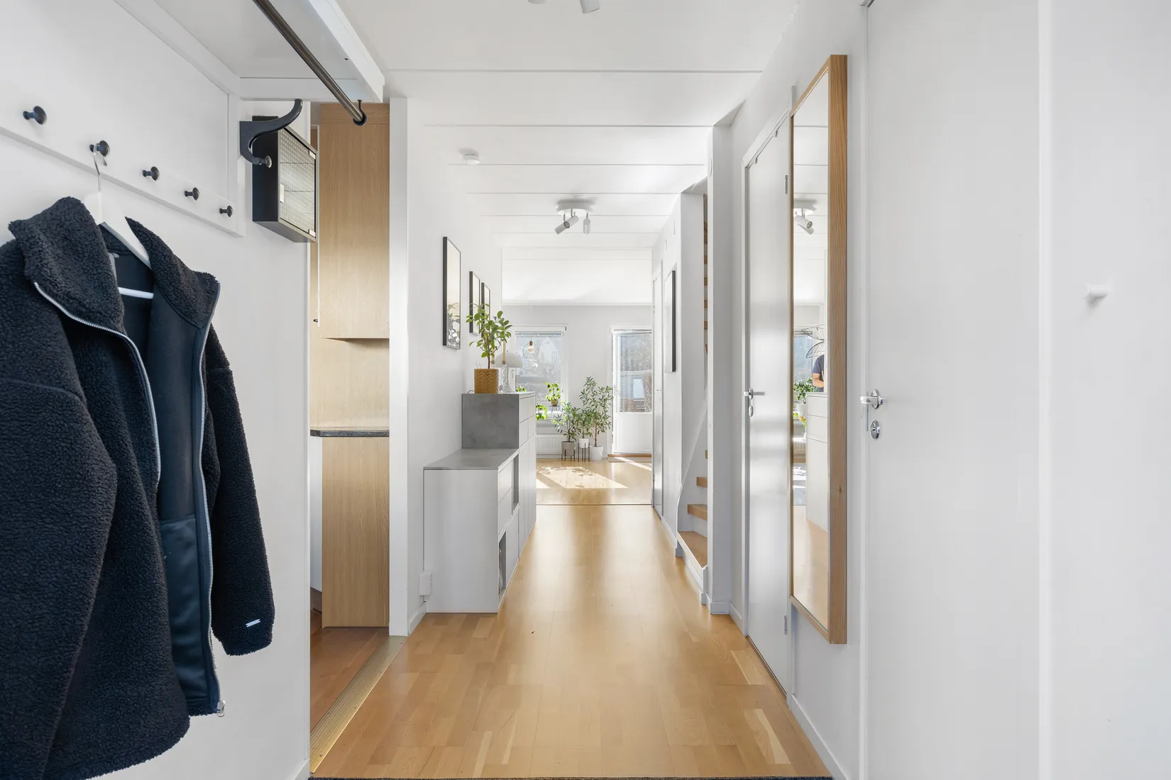 Villa, Radhus, Skattegårdsvägen 172, Vällingby Vinsta, Stockholm