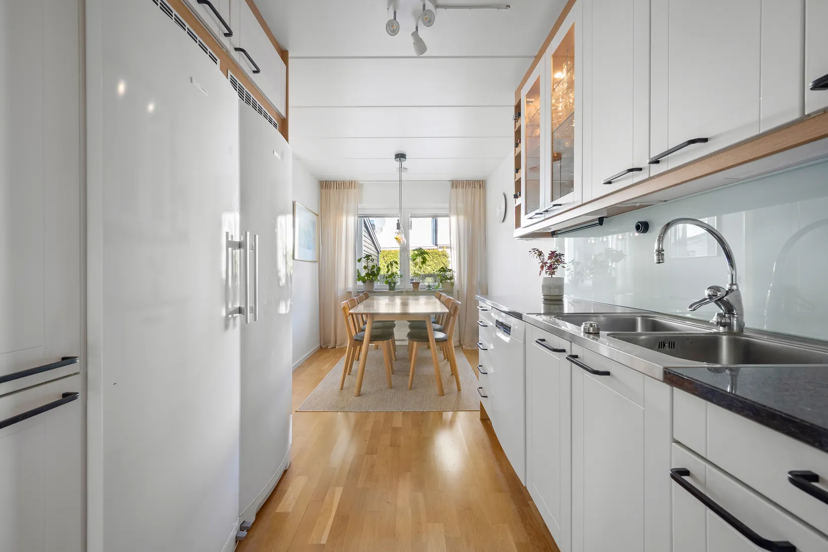 Villa, Radhus, Skattegårdsvägen 172, Vällingby Vinsta, Stockholm