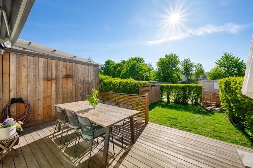 Villa, Radhus, Skattegårdsvägen 172, Vällingby Vinsta, Stockholm