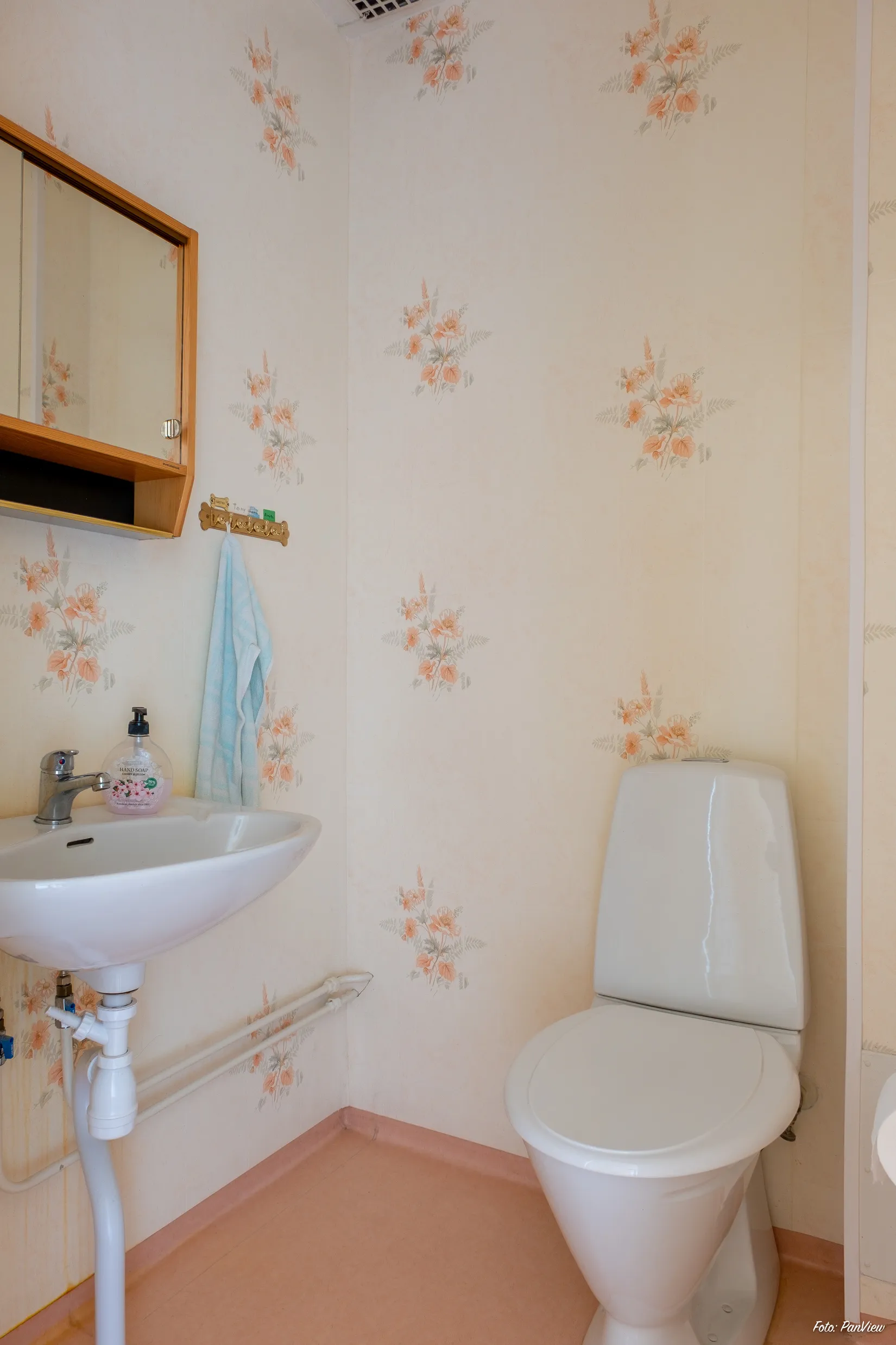 Villa, Fjärdhundragatan 9, Malmaberg, Västerås