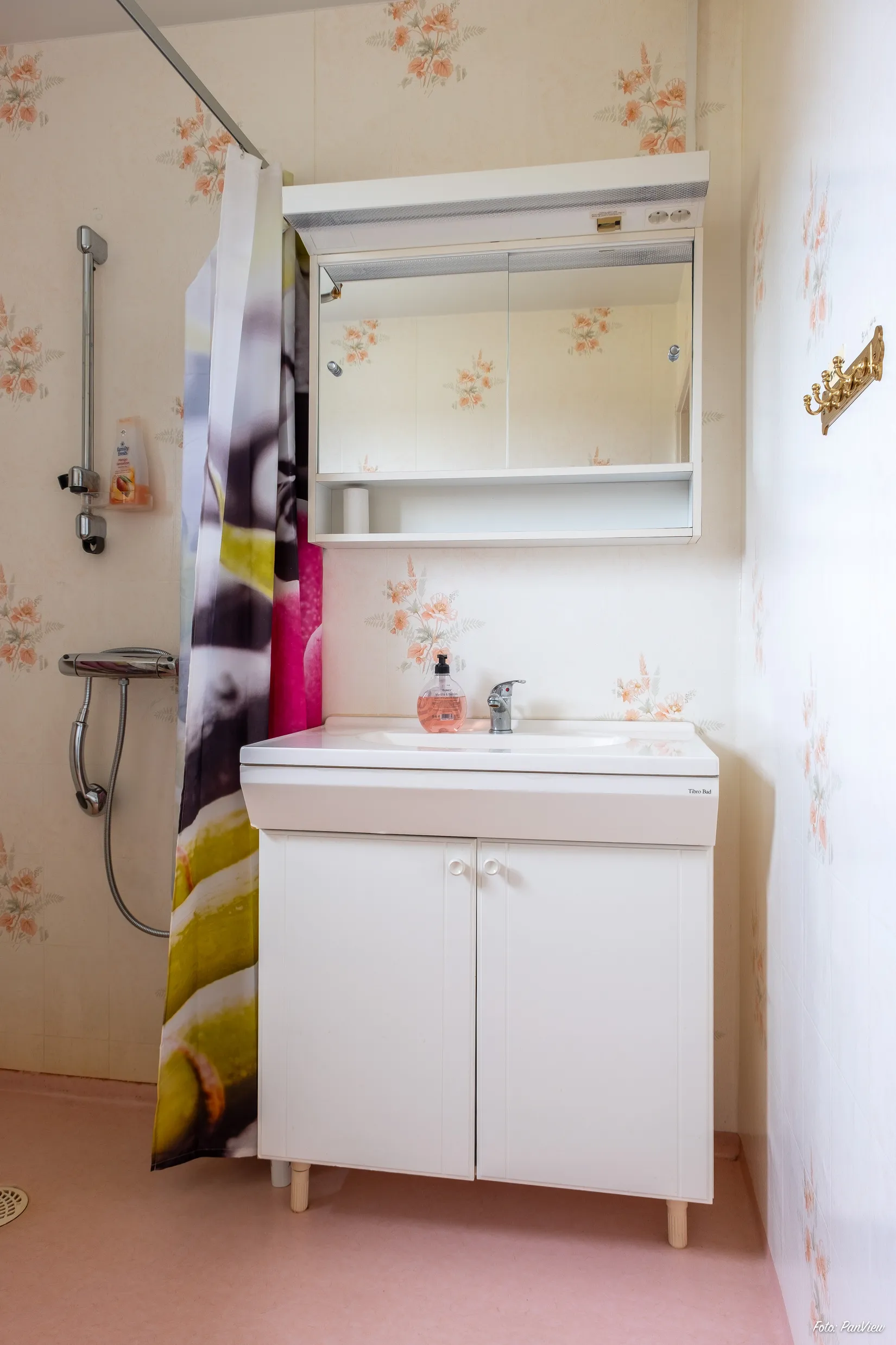 Villa, Fjärdhundragatan 9, Malmaberg, Västerås