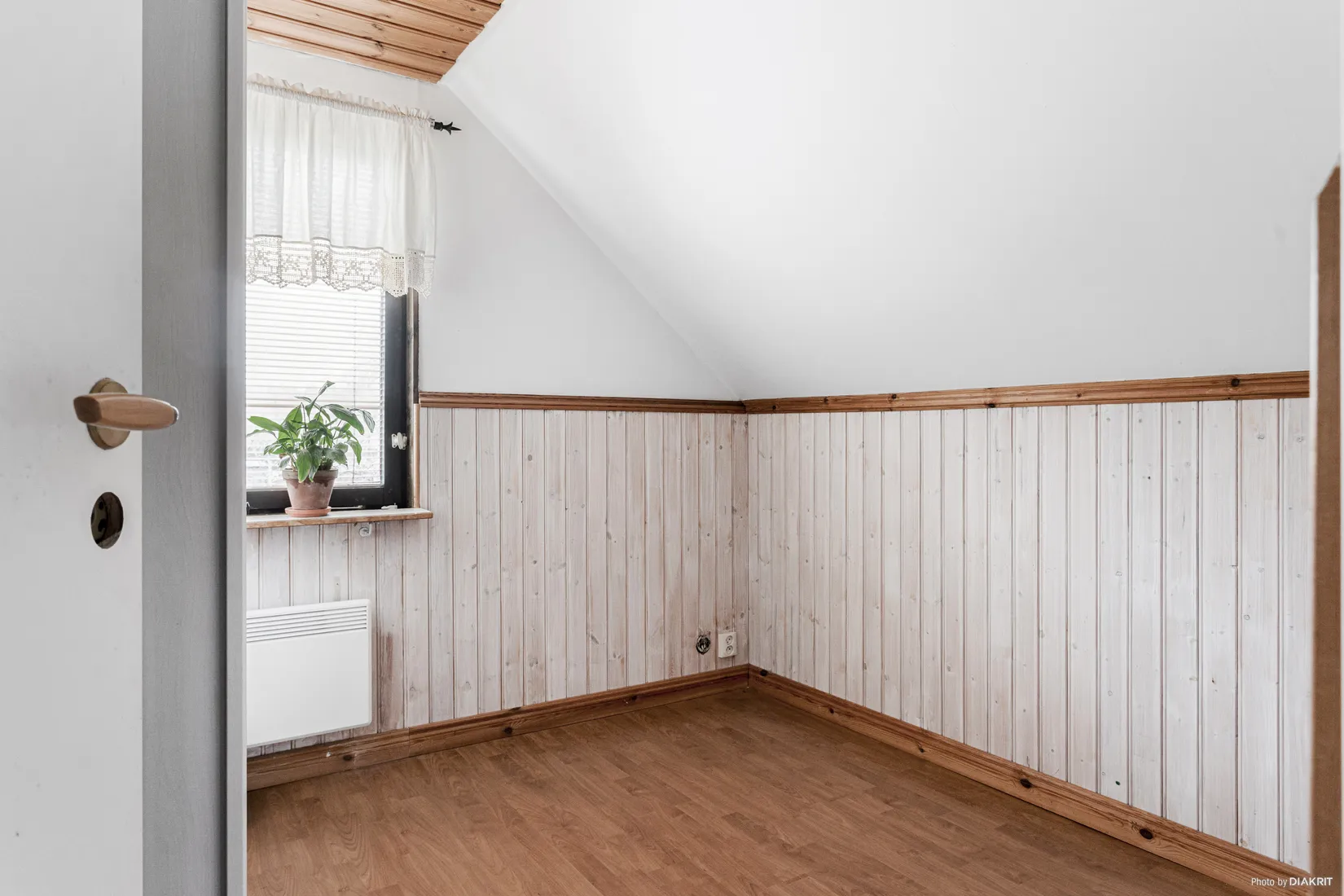 Villa, Örnvägen 1, Västra Dejefors, Forshaga