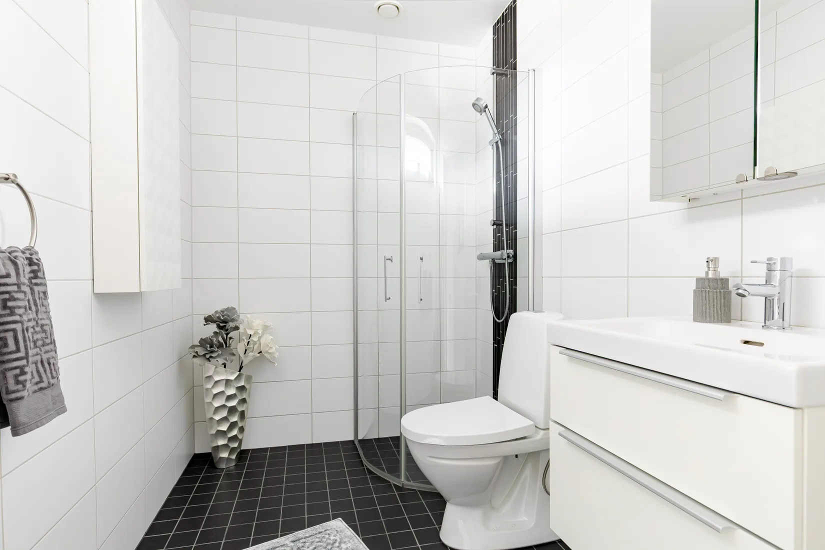 Bostadsrätt, Radhus, Högsbacksgatan 73, Harvestad, Linköping