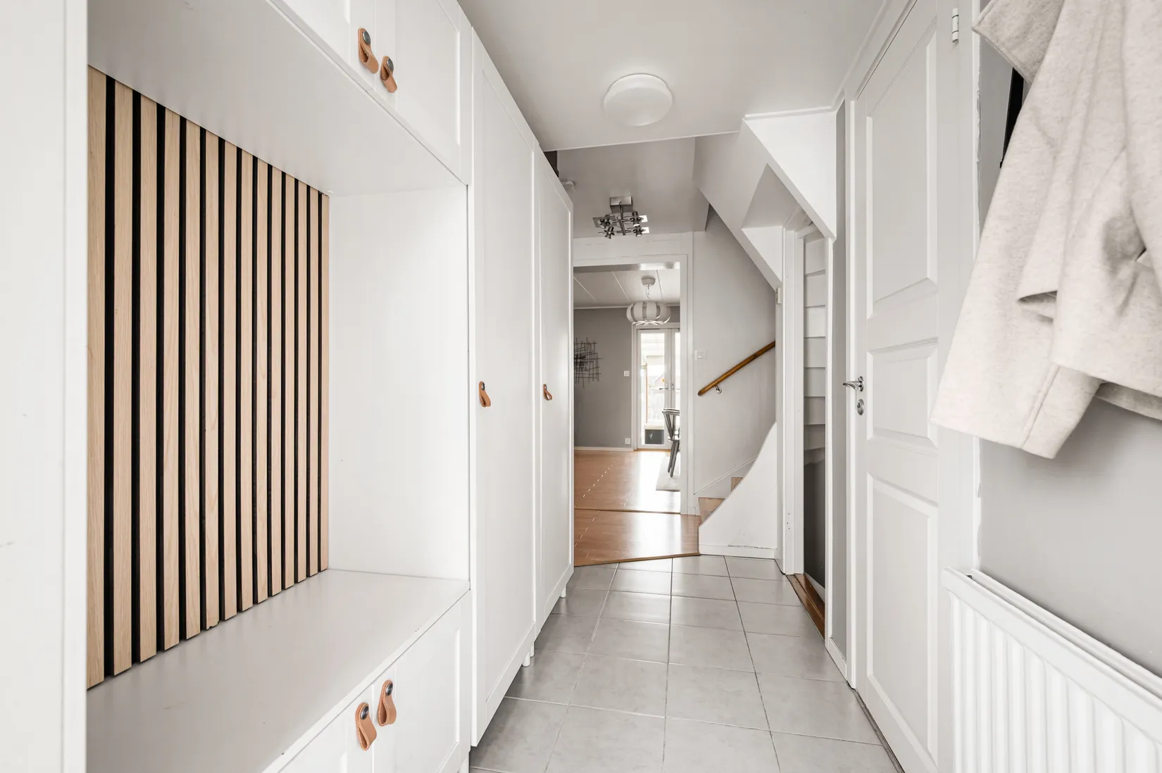 Radhus, Målarvägen 23, Gamla Bro, Upplands-Bro