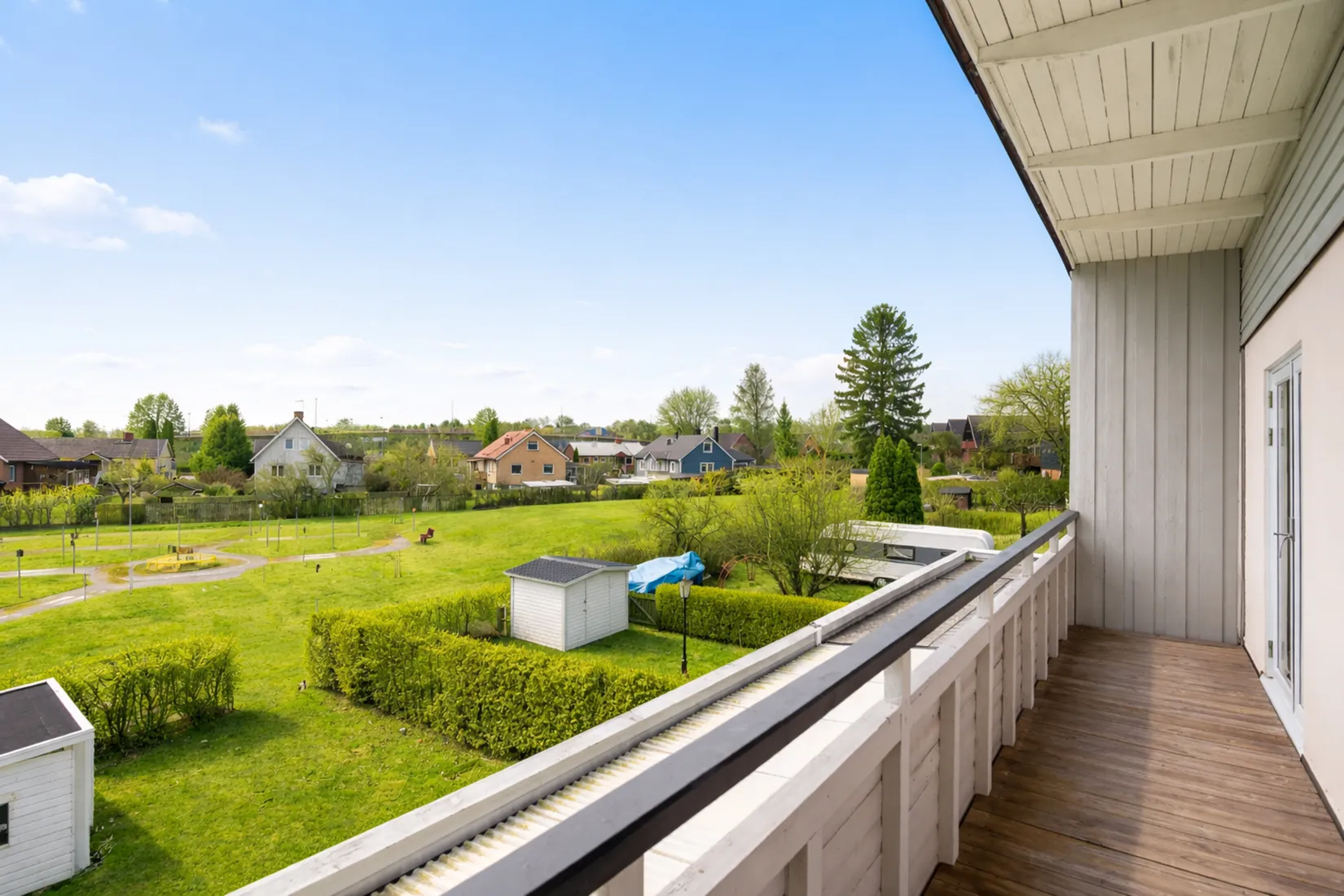 Radhus, Målarvägen 23, Gamla Bro, Upplands-Bro