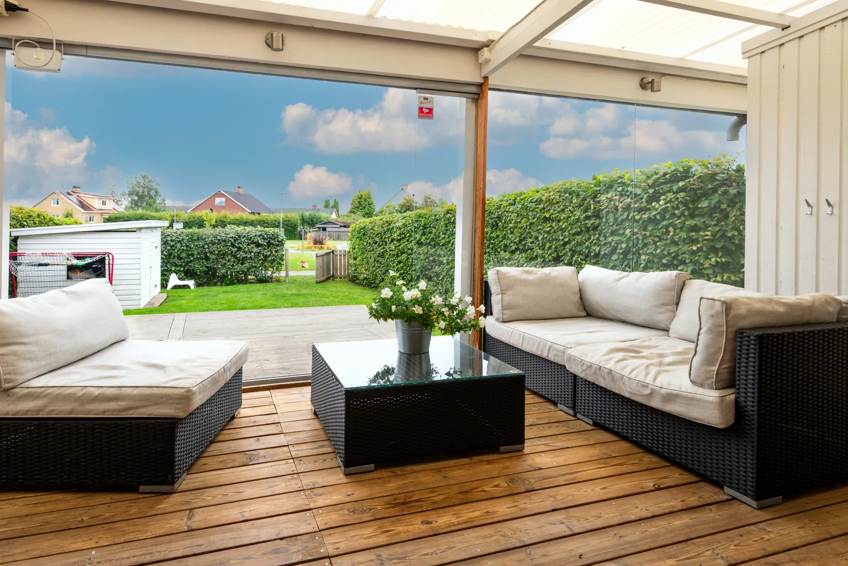 Radhus, Målarvägen 23, Gamla Bro, Upplands-Bro