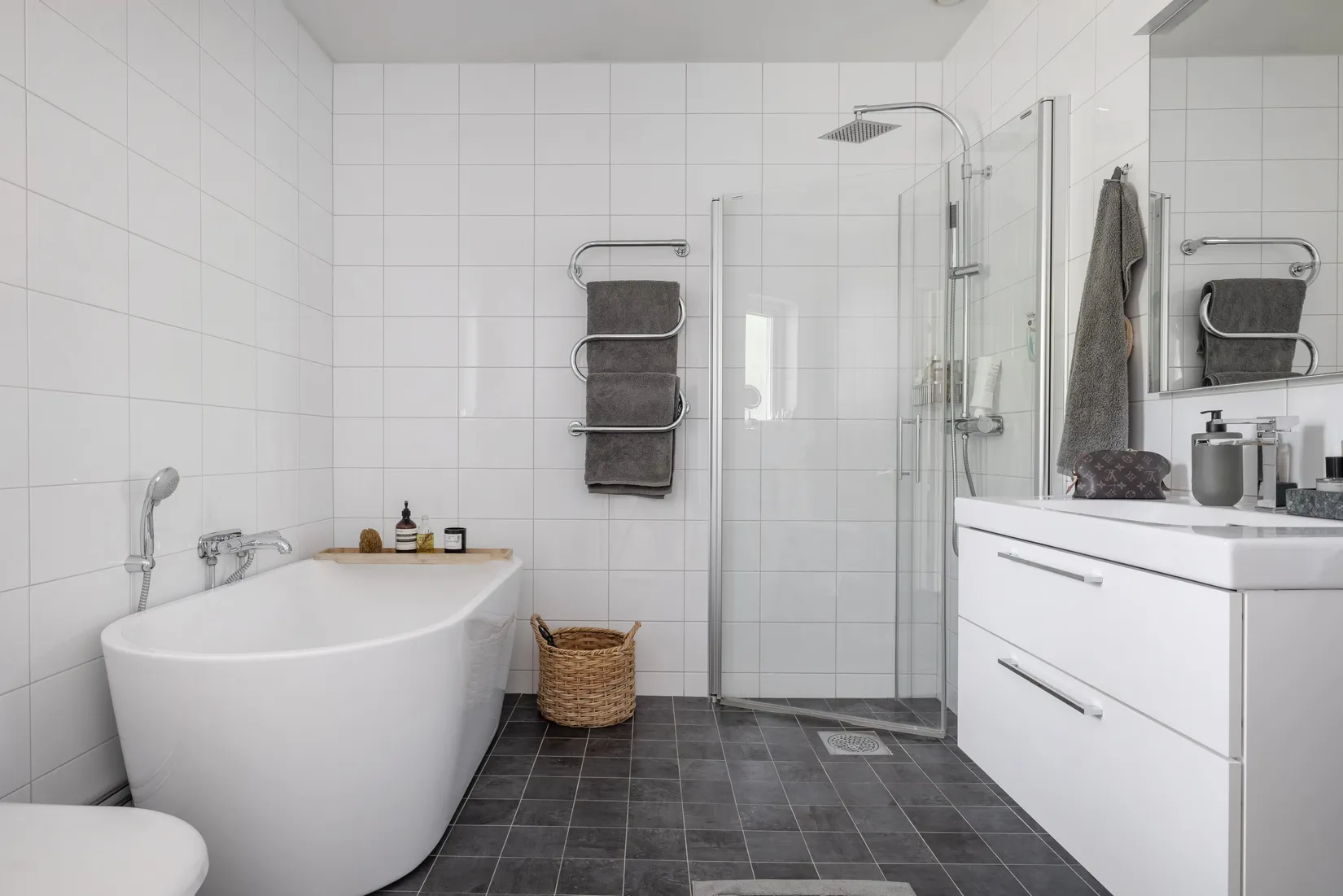 Bostadsrätt, Radhus, Trollsjövägen 3A, Södra Lännersta, Nacka