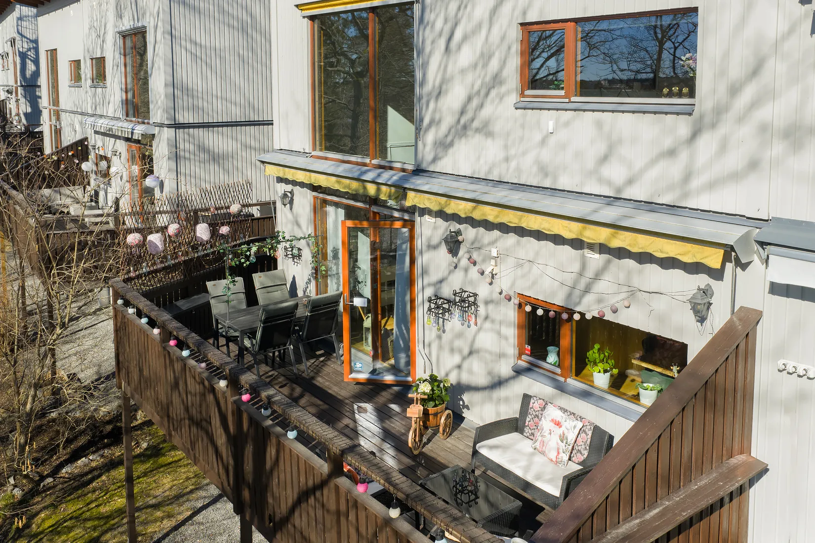 Radhus, Väpnarevägen 57, Huddinge