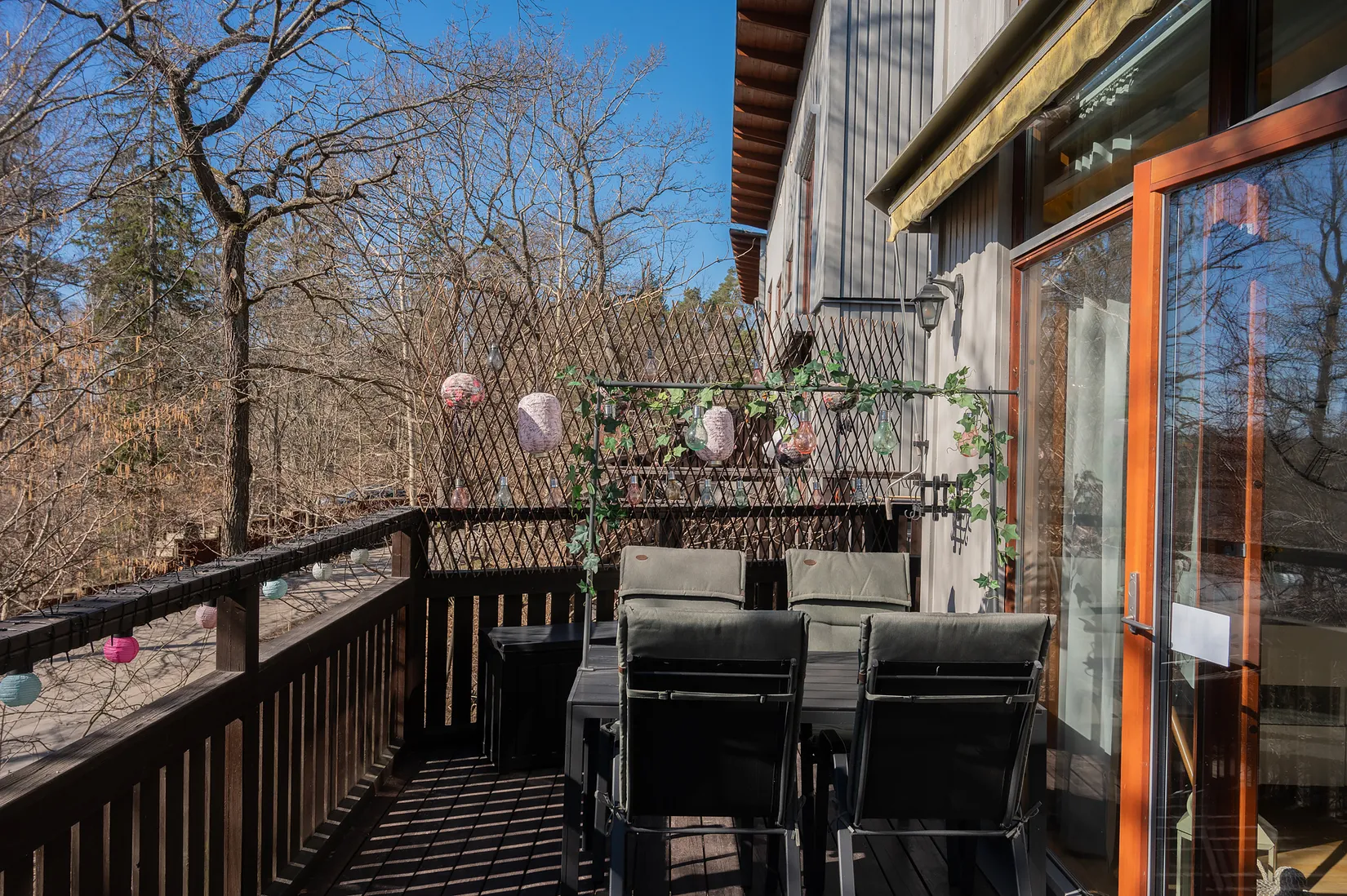 Radhus, Väpnarevägen 57, Huddinge