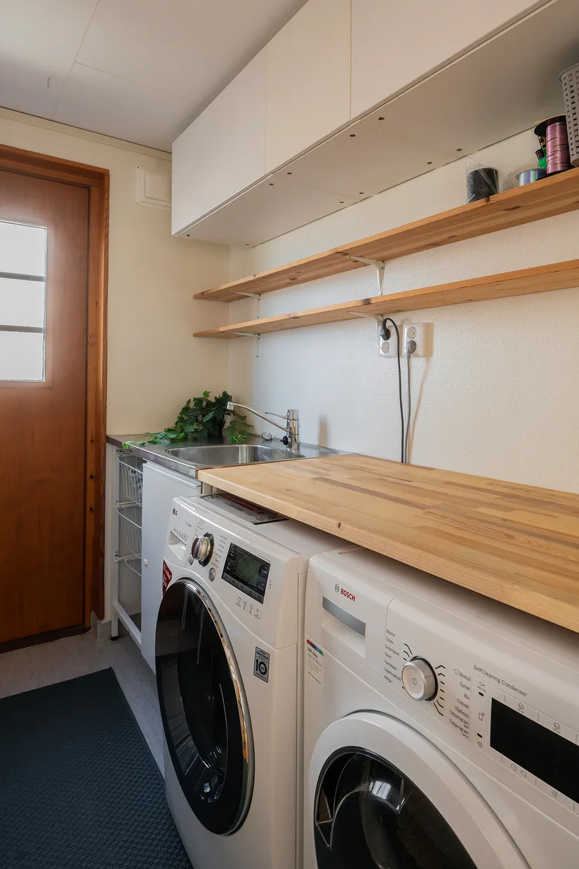 Radhus, Väpnarevägen 57, Huddinge