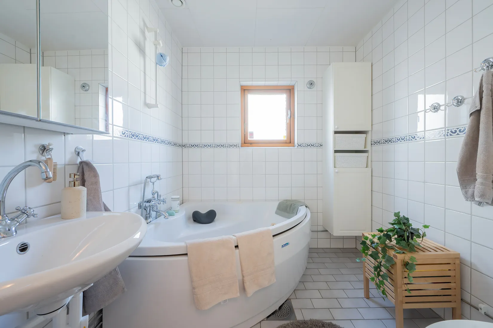 Radhus, Väpnarevägen 57, Huddinge