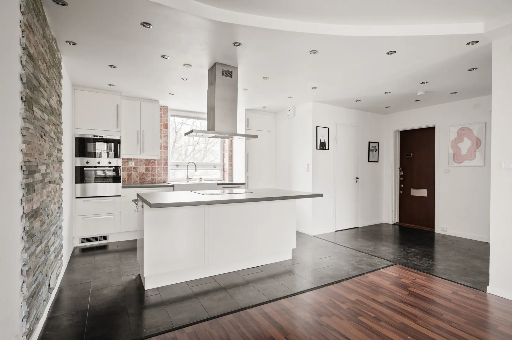 Bostadsrätt, Duvedsvägen 3, Vällingby Centrum, Stockholm