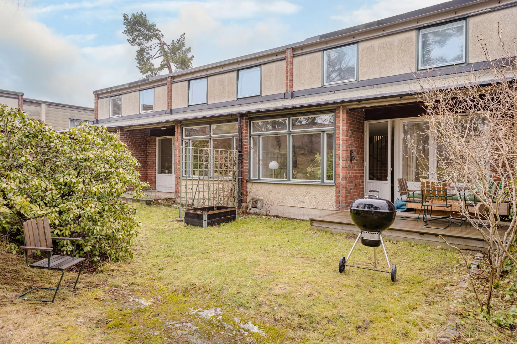 Bostadsrätt, Radhus, Riksrådsvägen 75, Bagarmossen, Stockholm