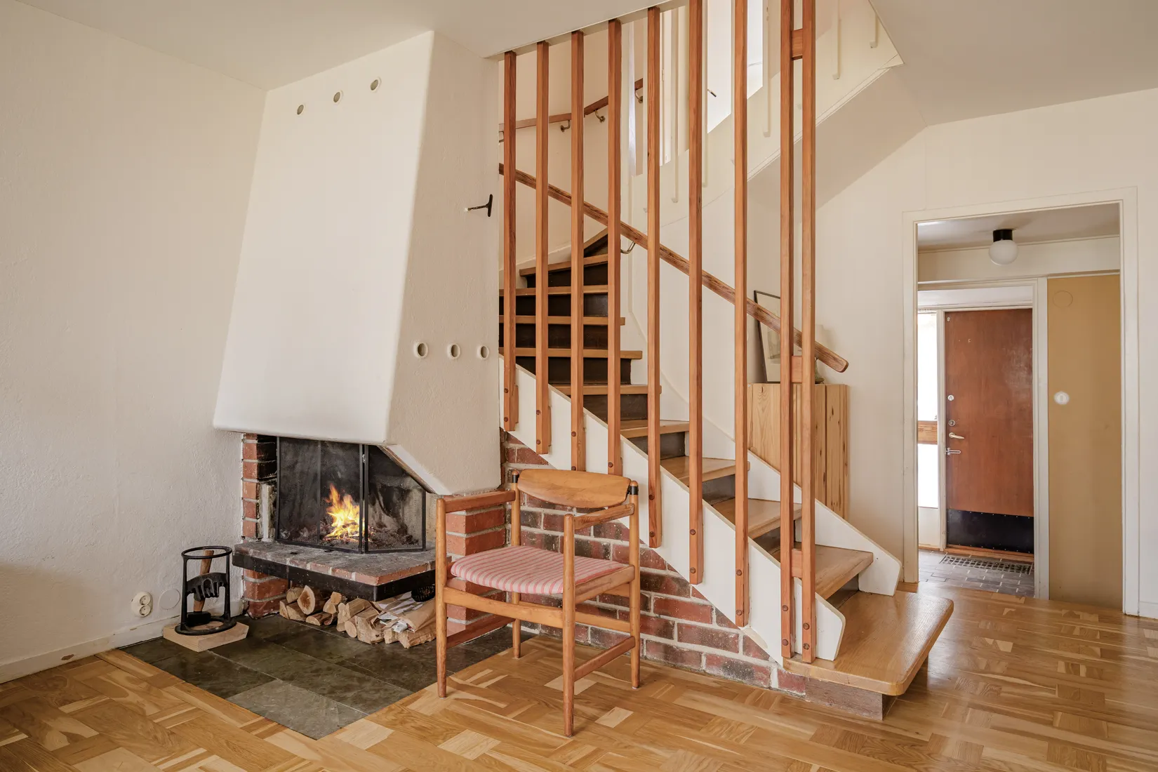 Bostadsrätt, Radhus, Riksrådsvägen 75, Bagarmossen, Stockholm