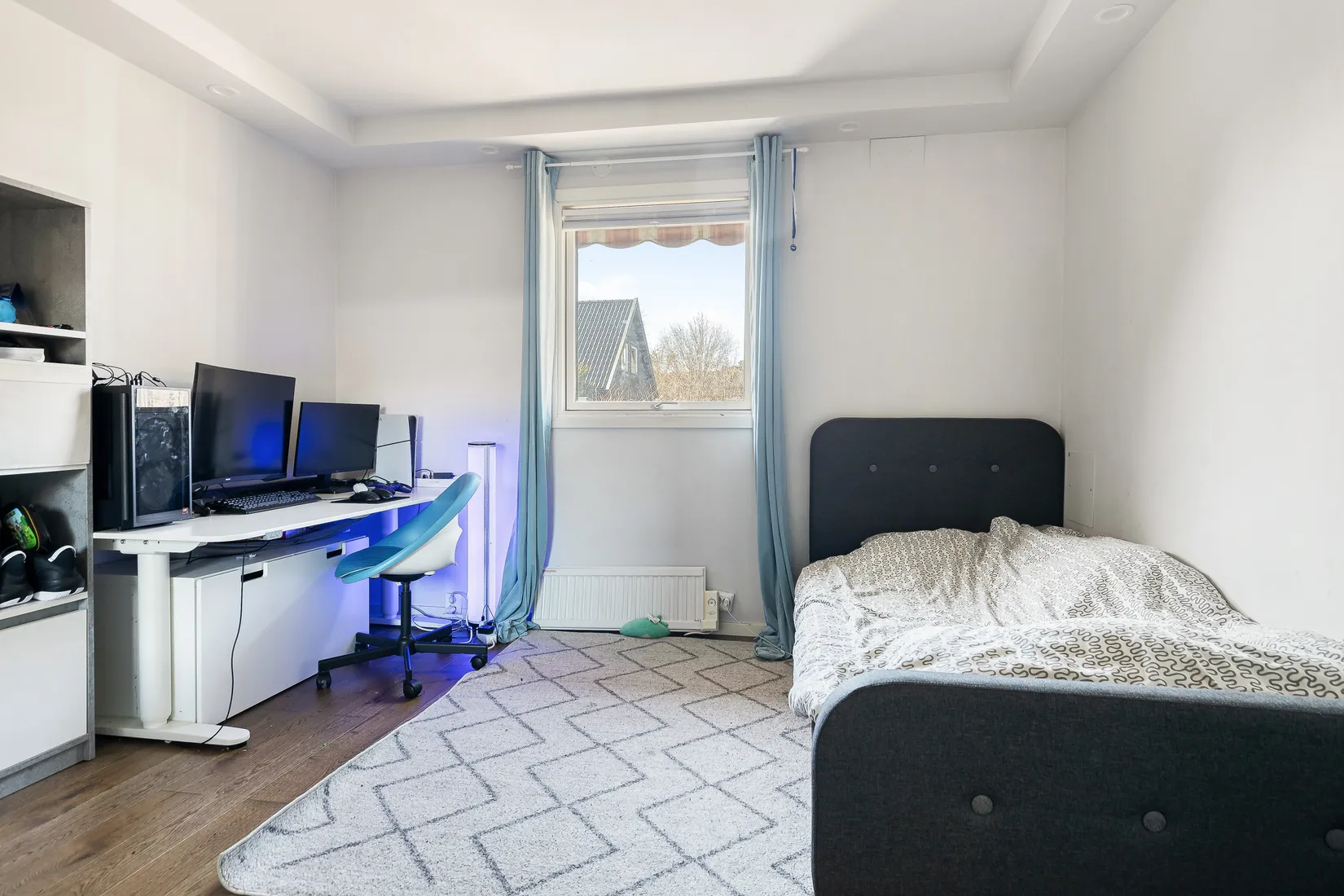 Villa, Tvärvägen 7, Kungsängen/Centrum, Upplands-Bro