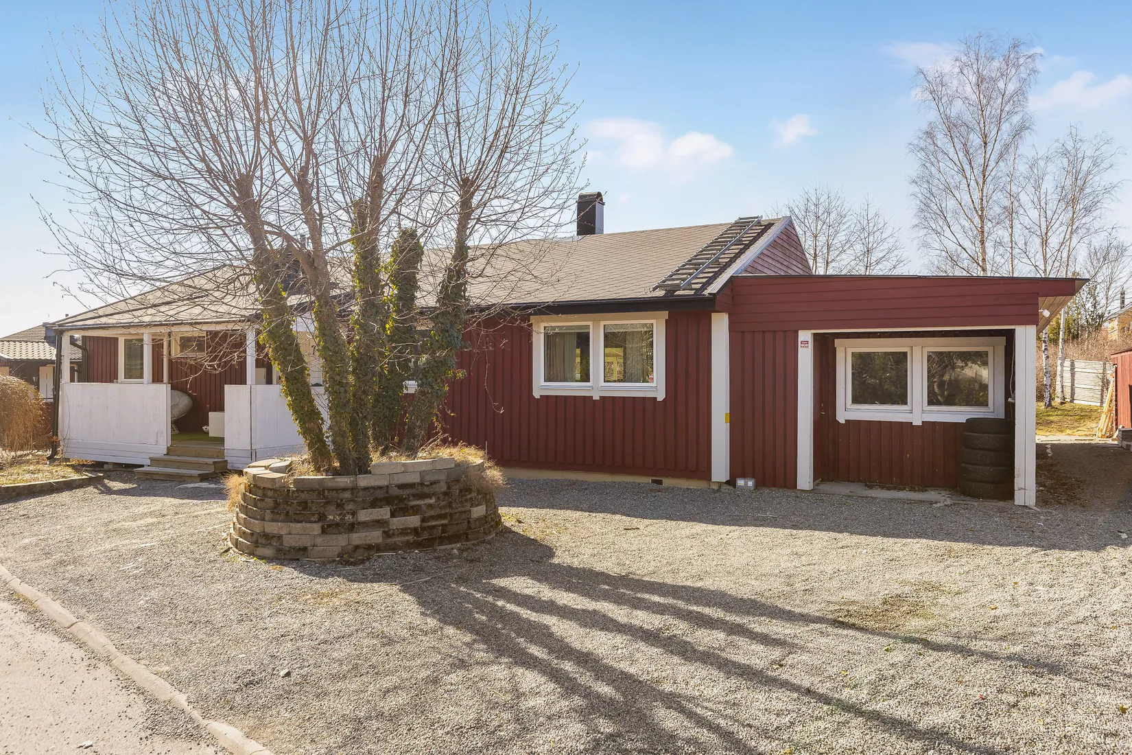 Villa, Tvärvägen 7, Kungsängen/Centrum, Upplands-Bro