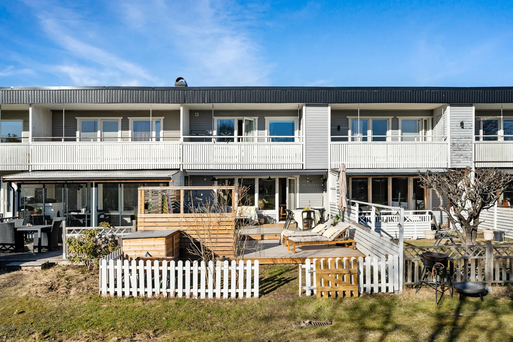 Radhus, Porslinsstigen 9, Brunna, Upplands-Bro