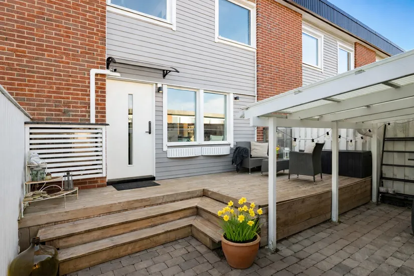 Radhus, Porslinsstigen 9, Brunna, Upplands-Bro