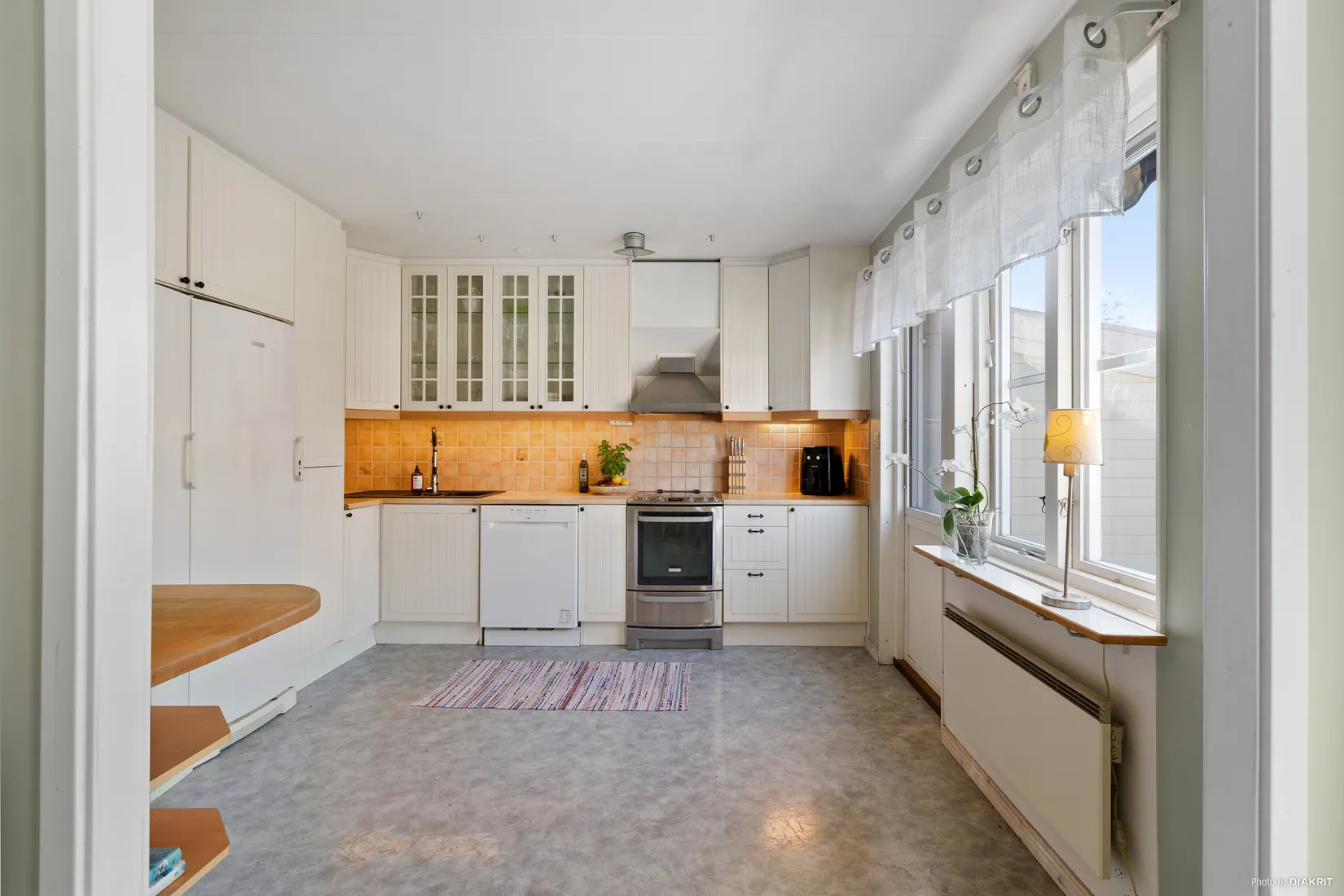 Villa, Radhus, Vattenmåravägen 20, Sjukyrkoberget, Upplands Väsby