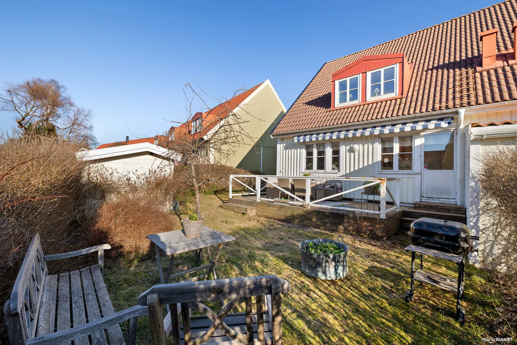 Villa, Radhus, Vattenmåravägen 20, Sjukyrkoberget, Upplands Väsby